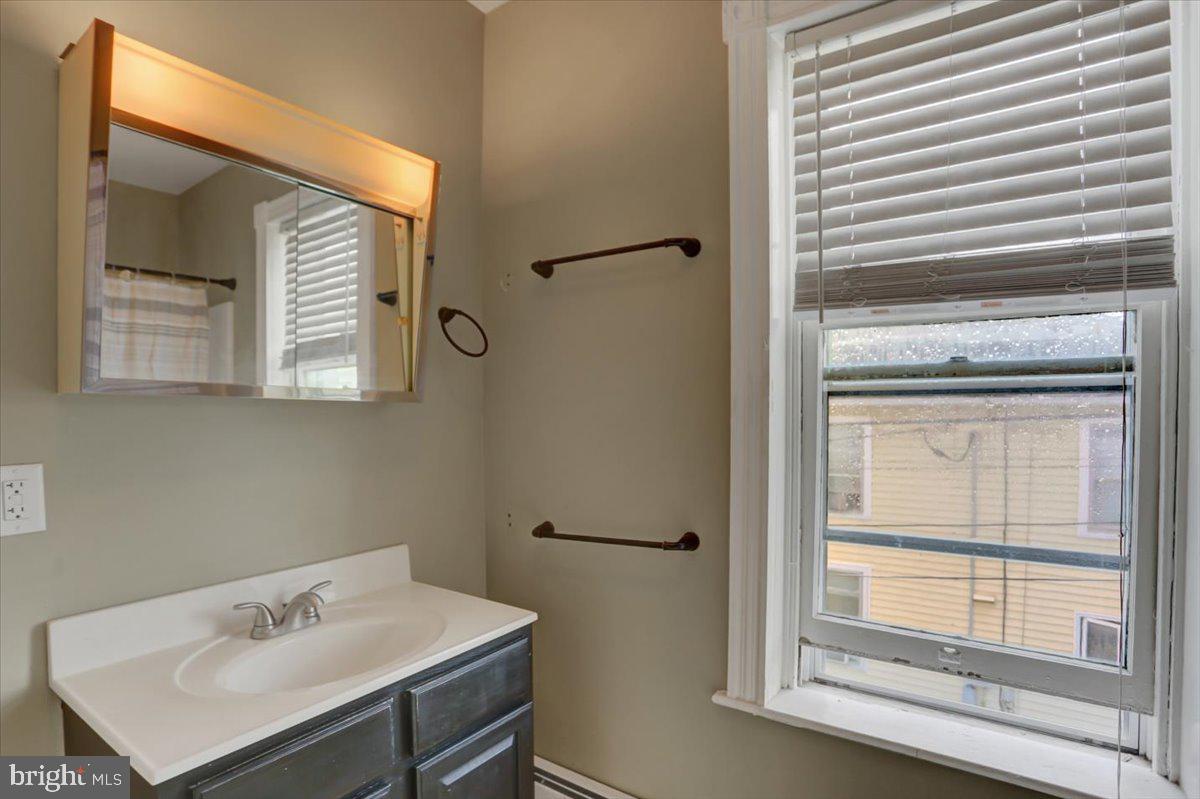 SHIPPENSBURG - Residential