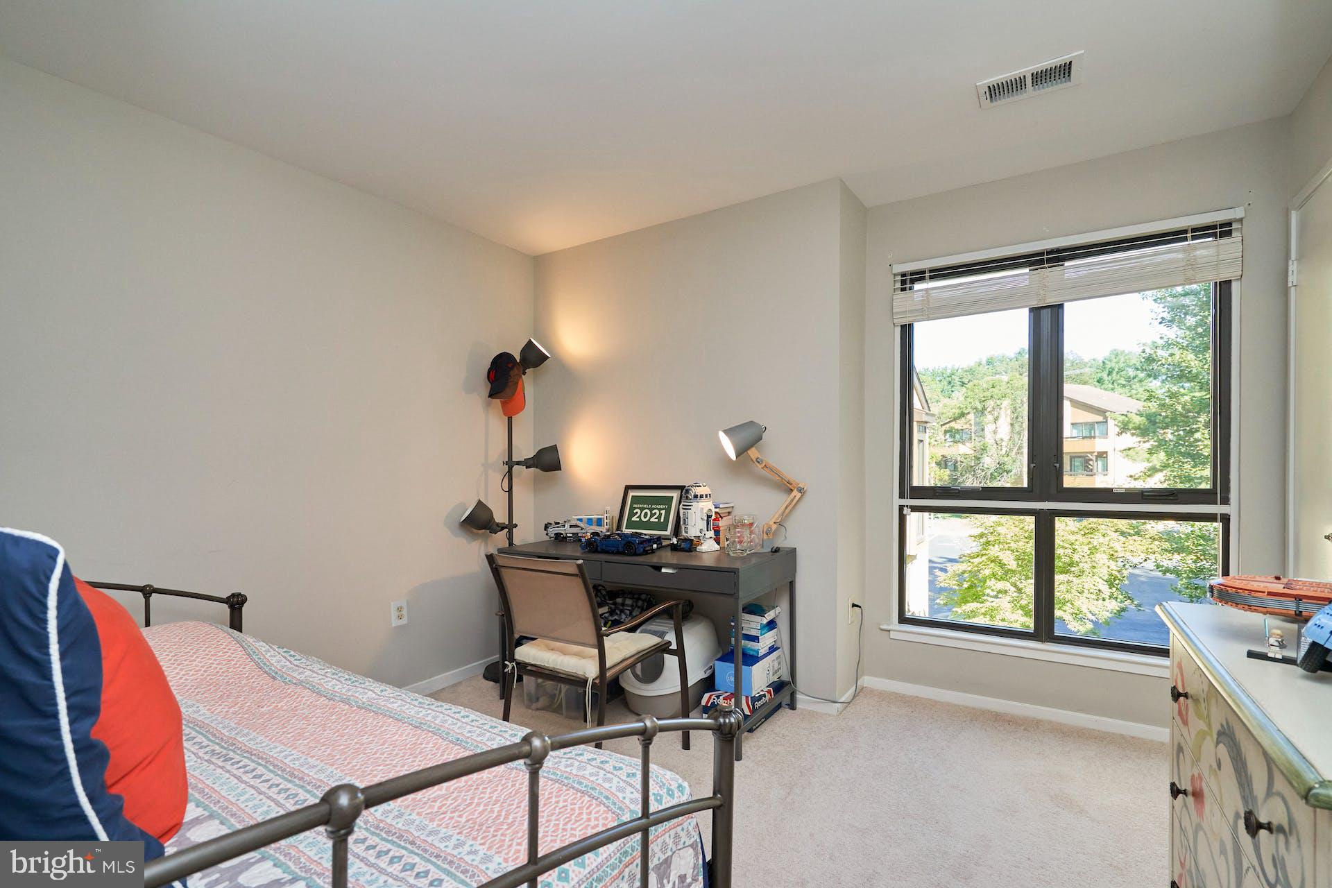 CHESTERFIELD MEWS - Residential