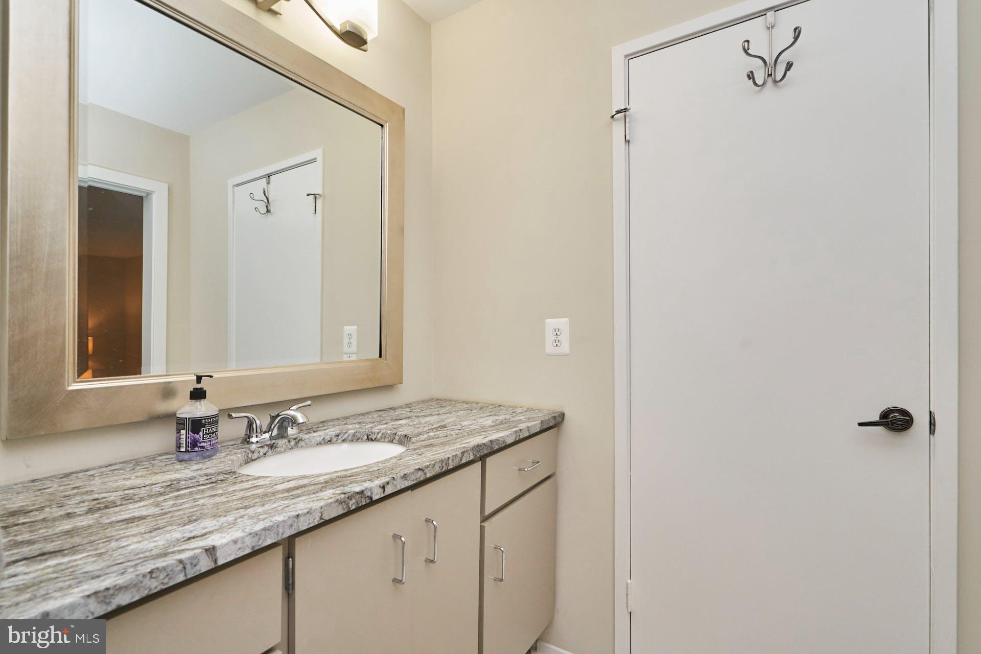 CHESTERFIELD MEWS - Residential