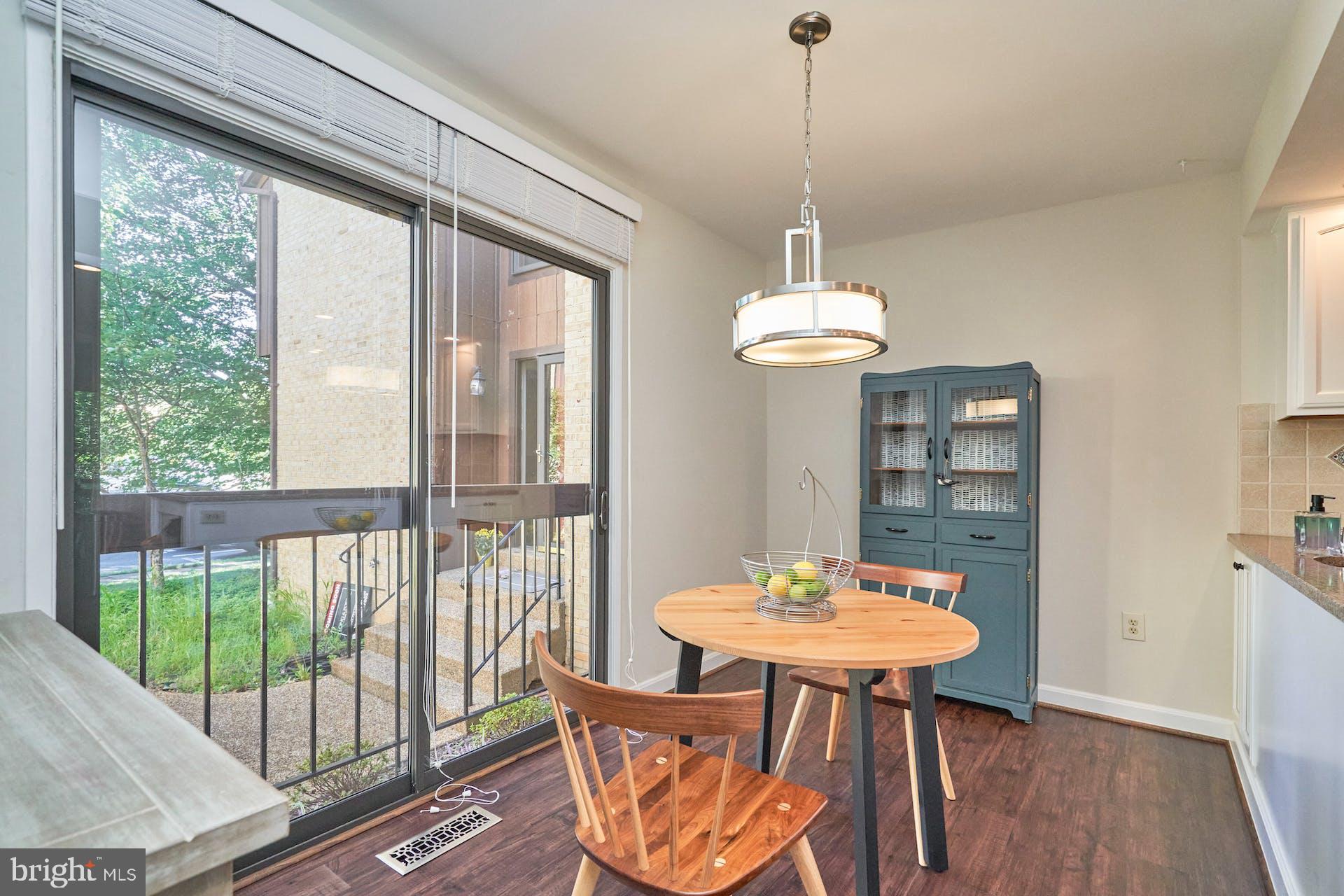 CHESTERFIELD MEWS - Residential