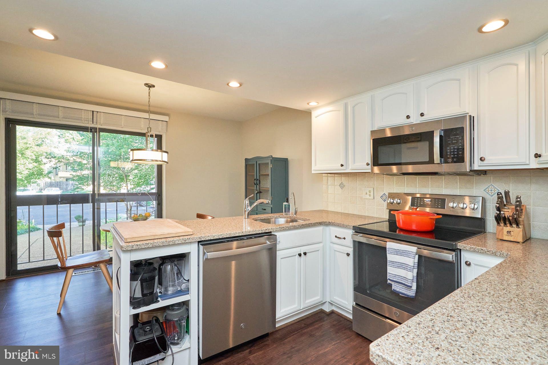 CHESTERFIELD MEWS - Residential