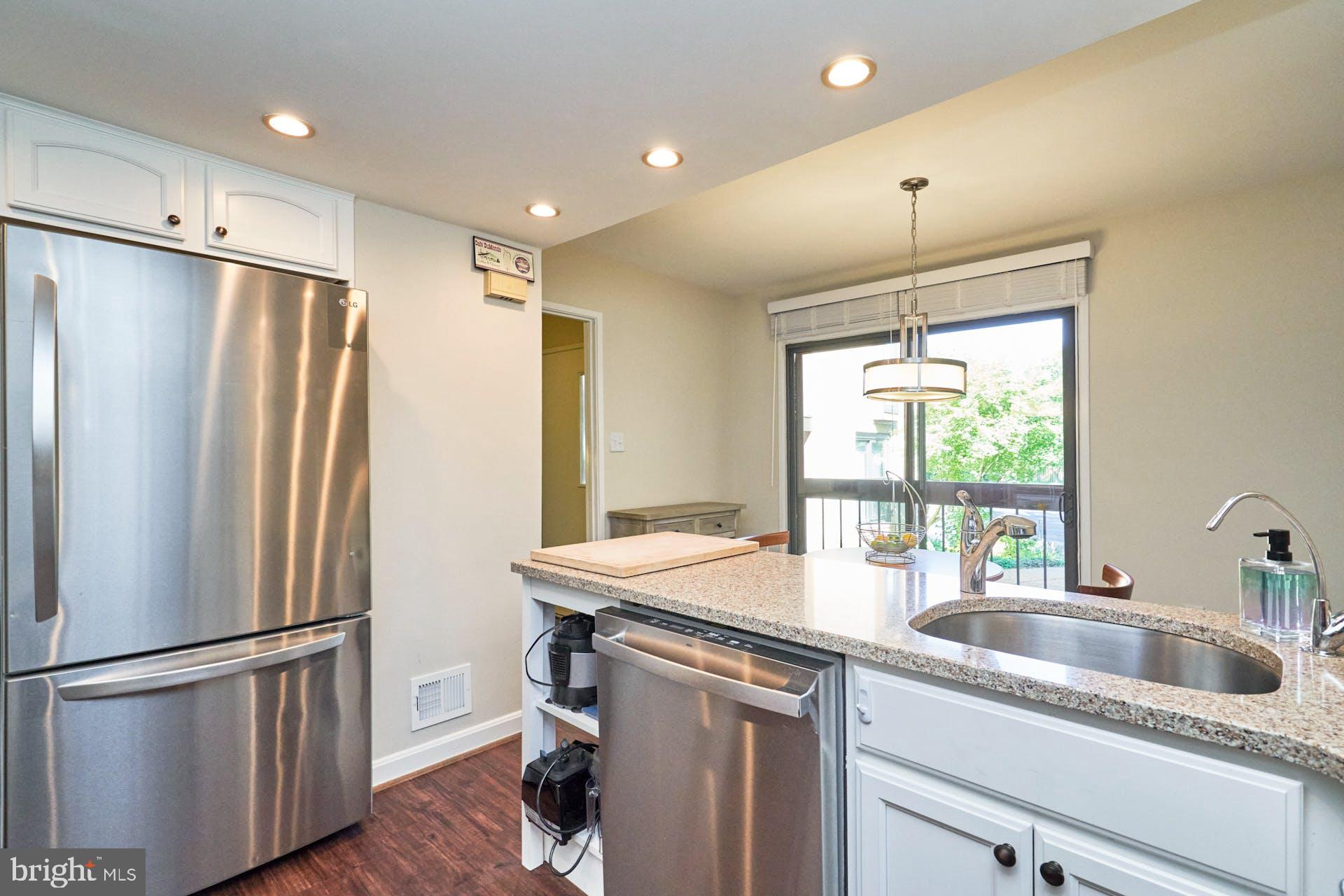 CHESTERFIELD MEWS - Residential