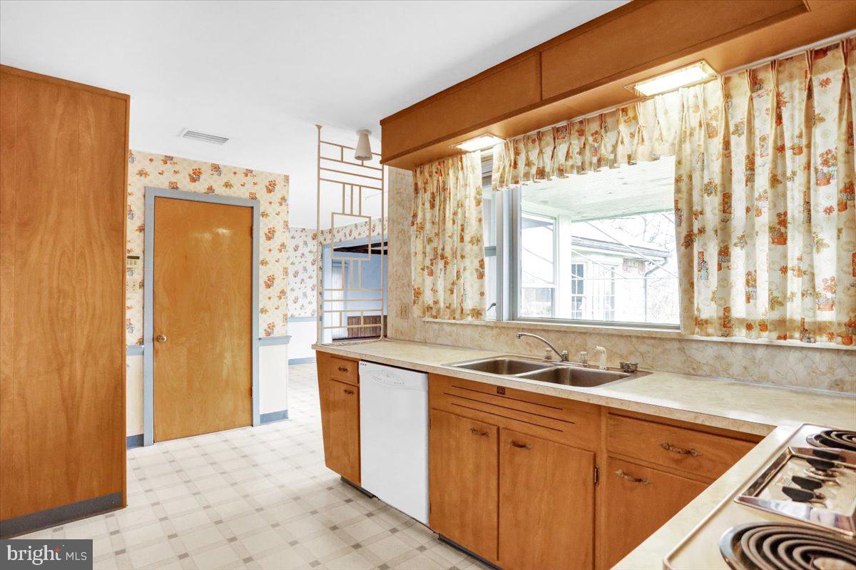 REIFFTON - Residential