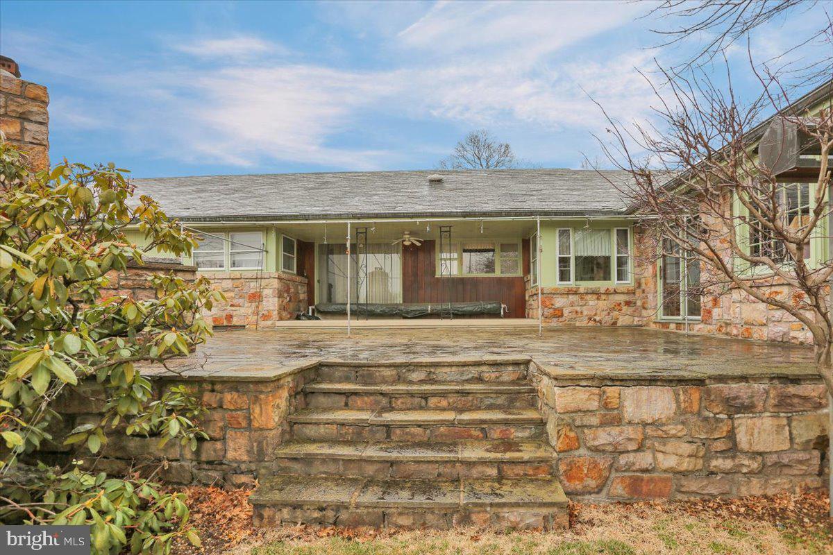 REIFFTON - Residential