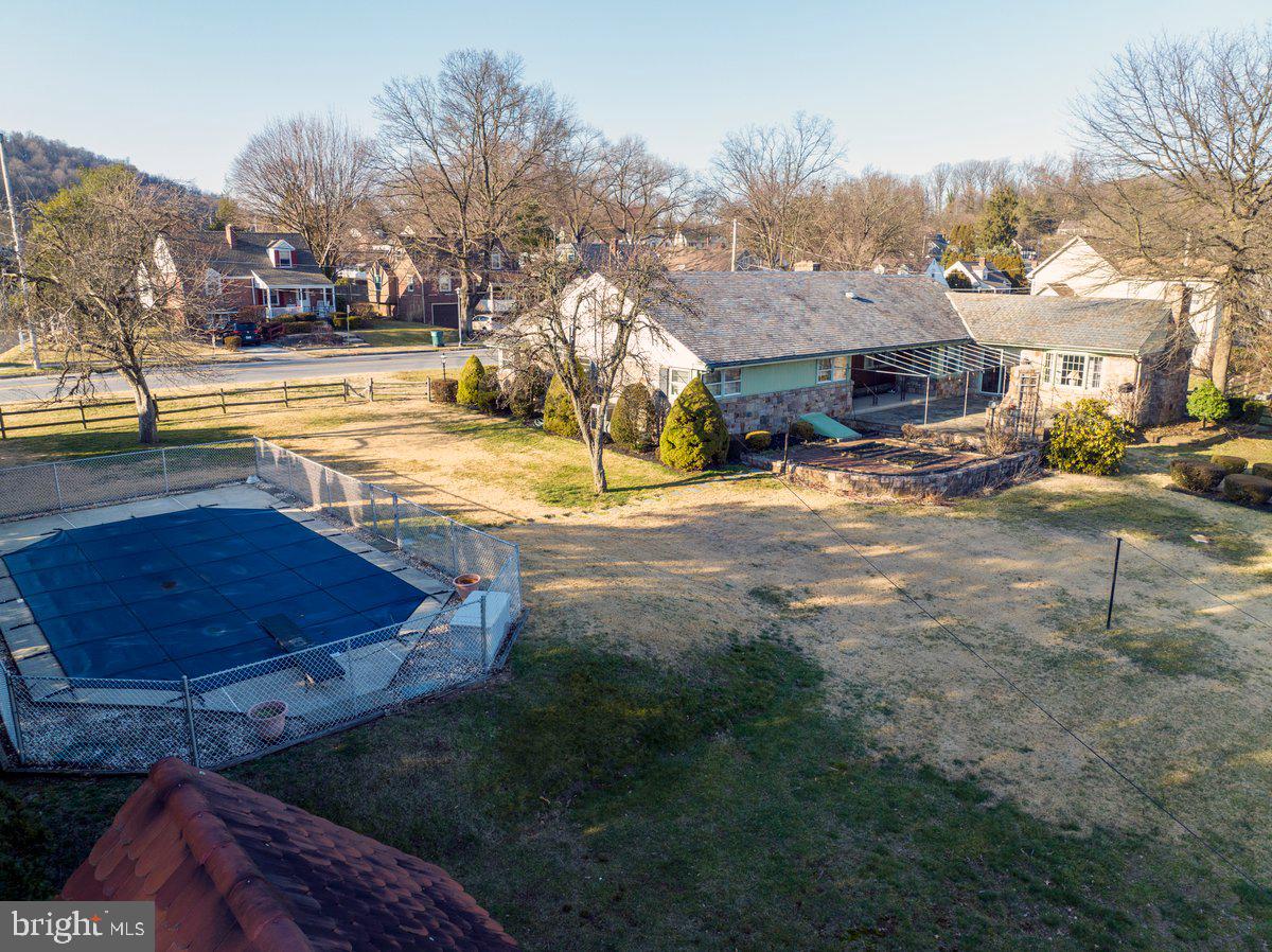 REIFFTON - Residential