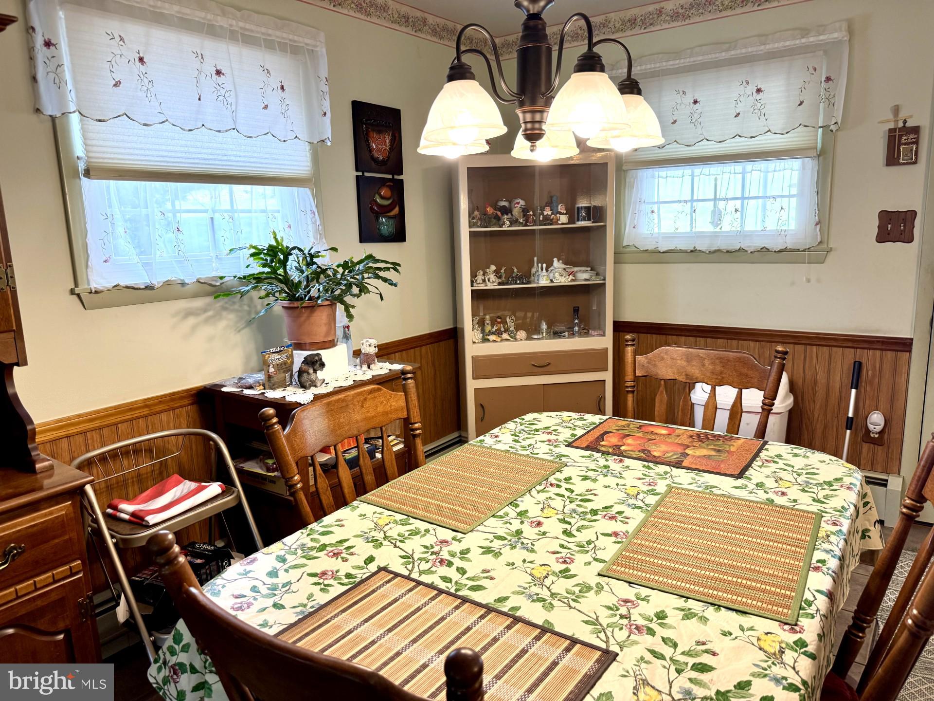 1954 HIGH PARK MANOR