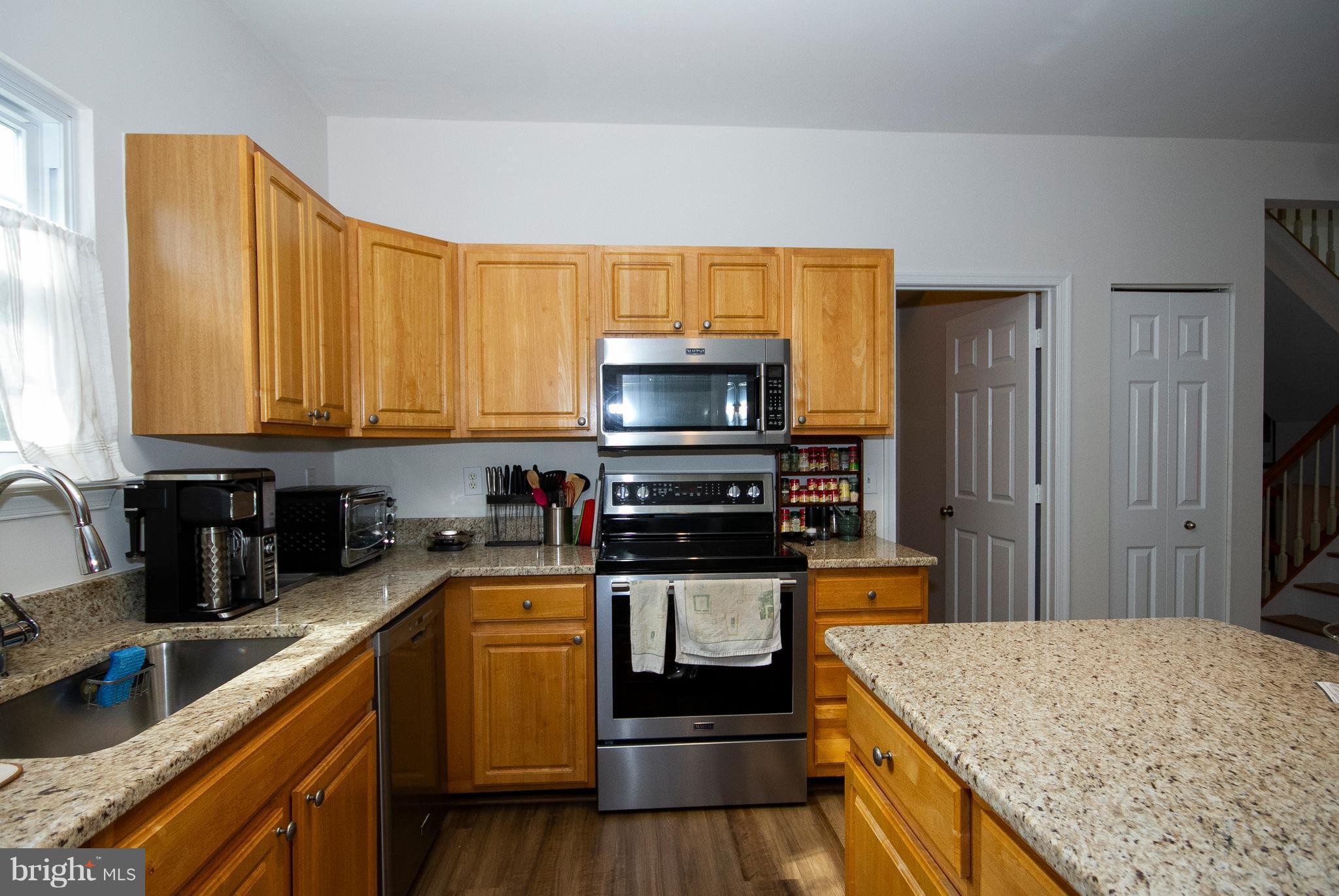 GRANDE VIEW PARK - Residential