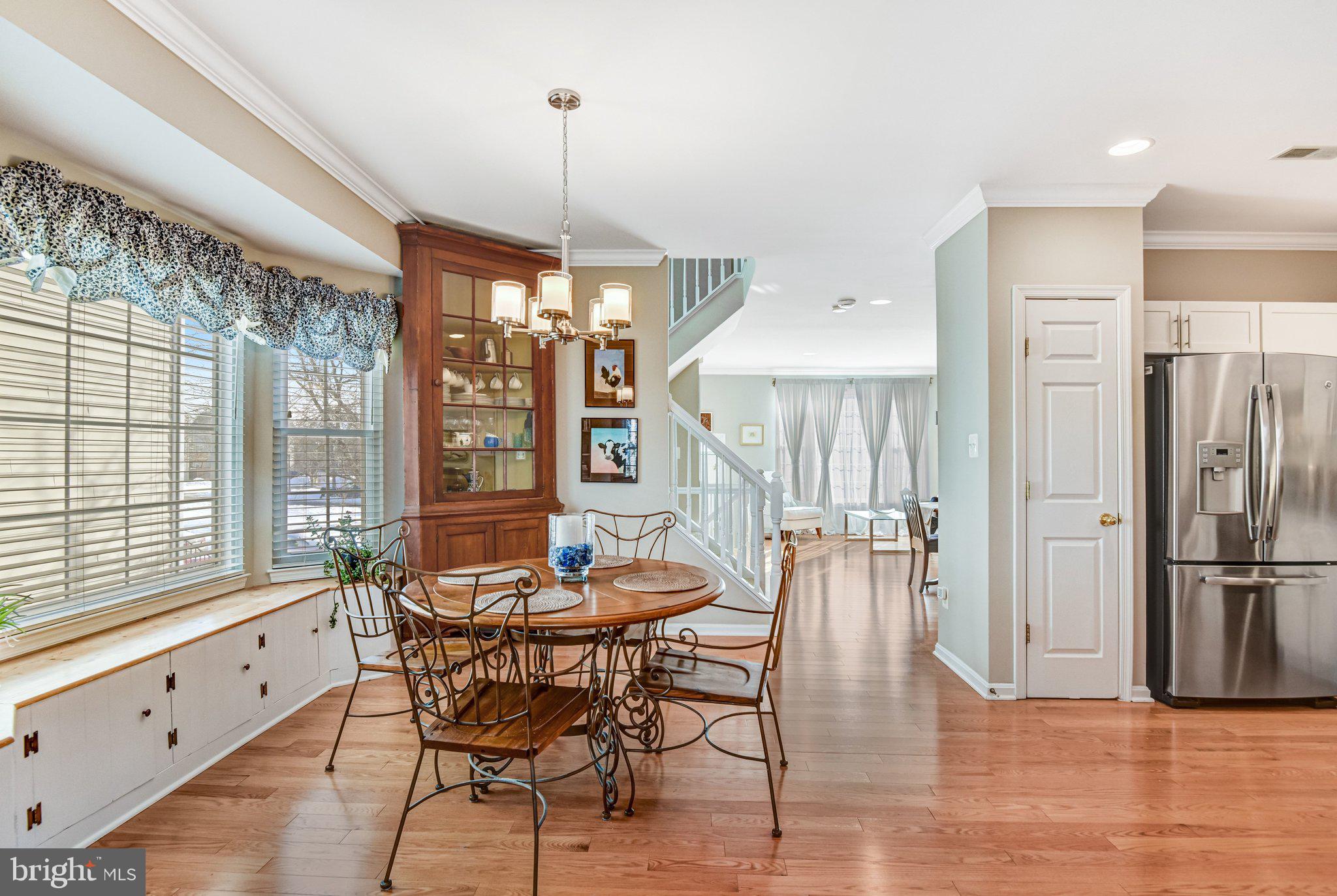 SOUTH RIDING - Residential