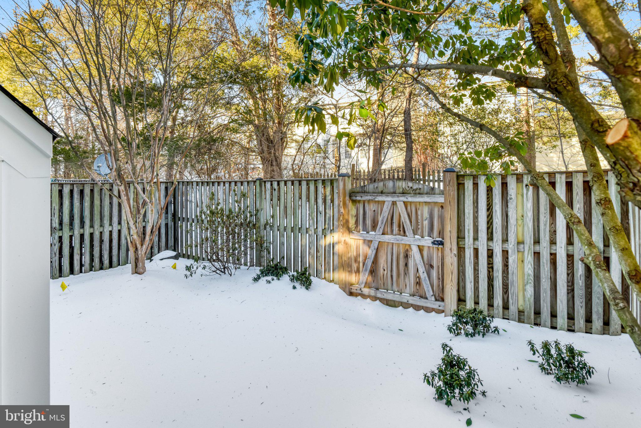 SOUTH RIDING - Residential