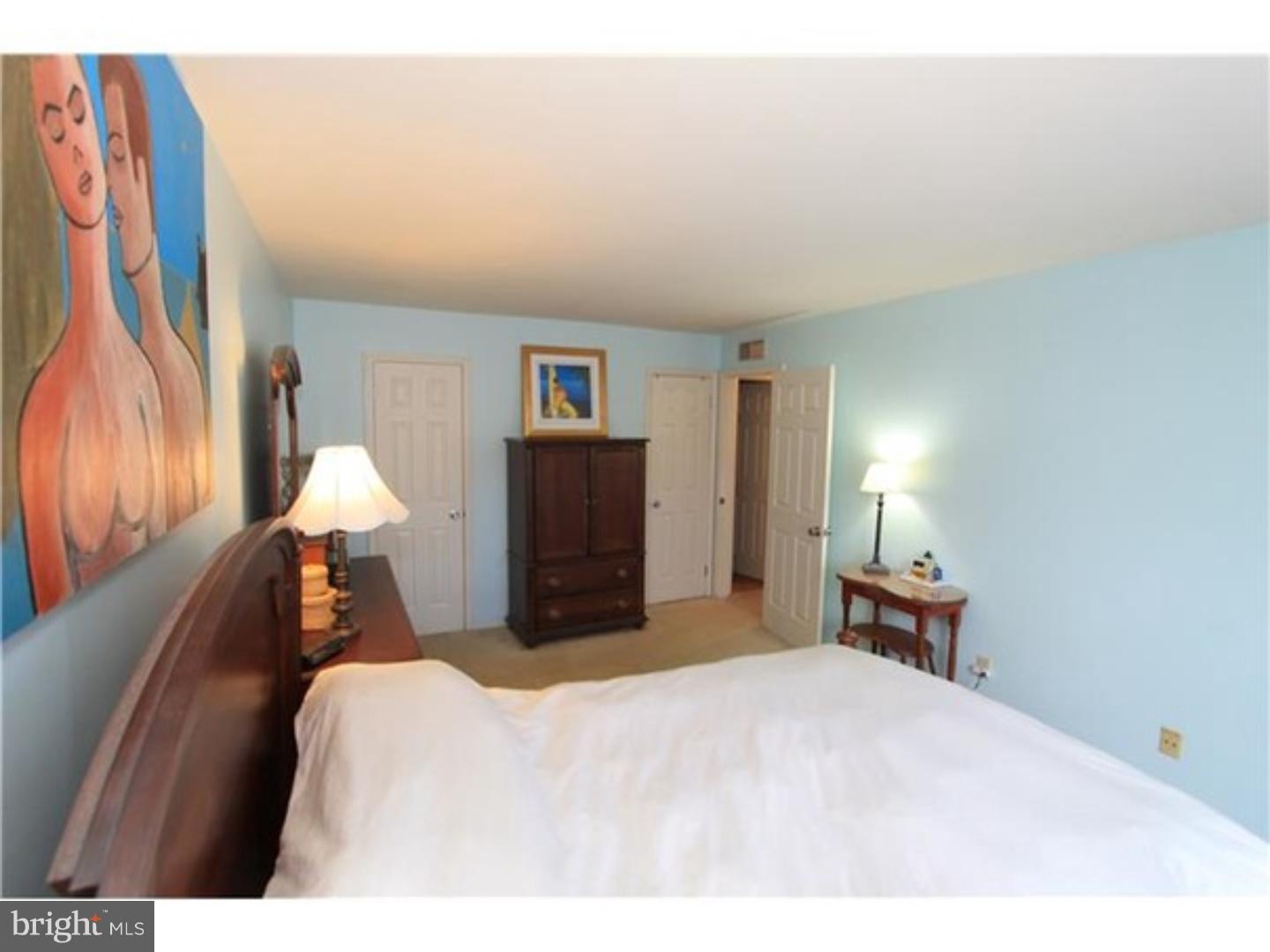 SOCIETY PL - Residential Lease