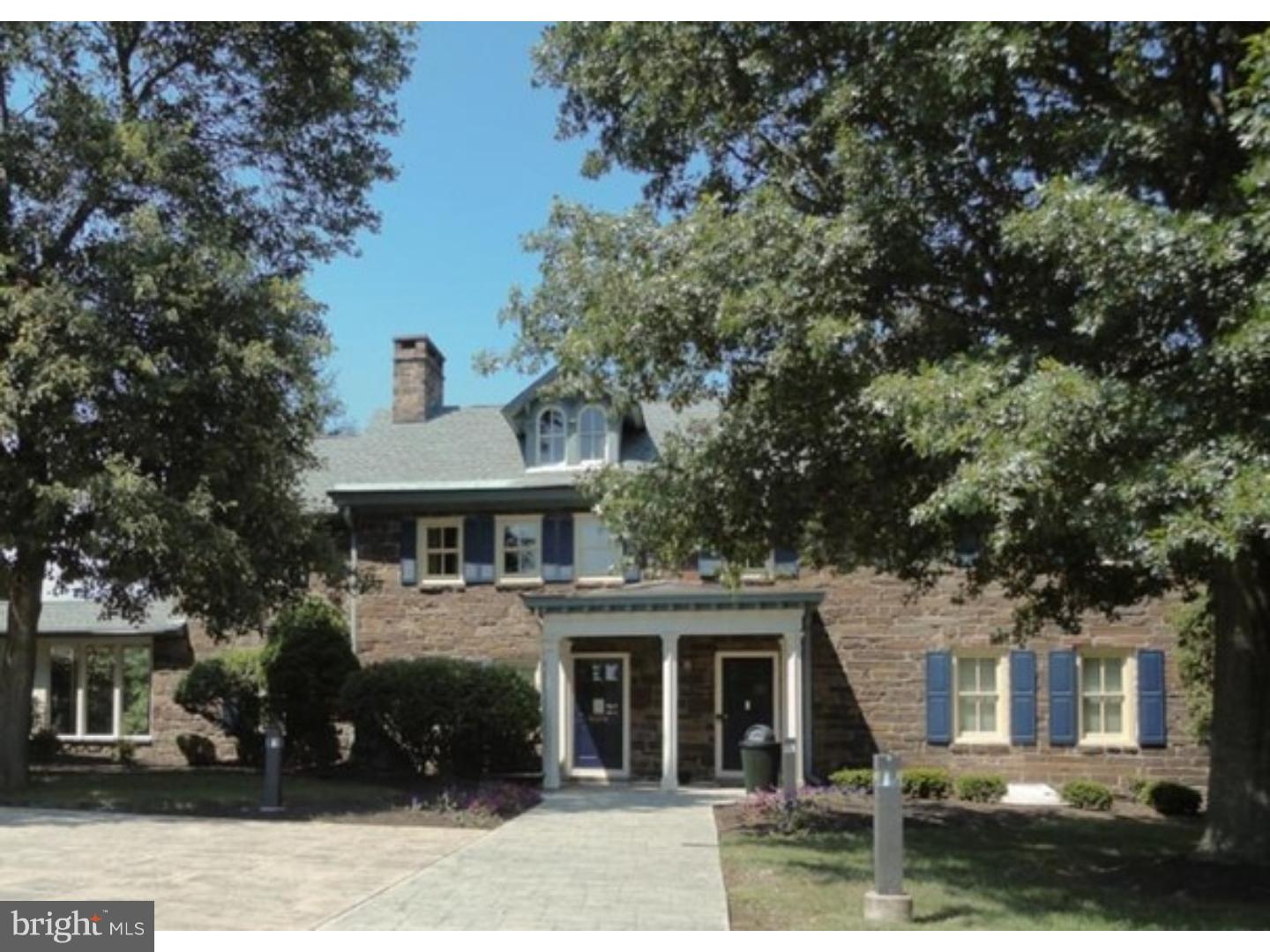 SOCIETY PL - Residential Lease