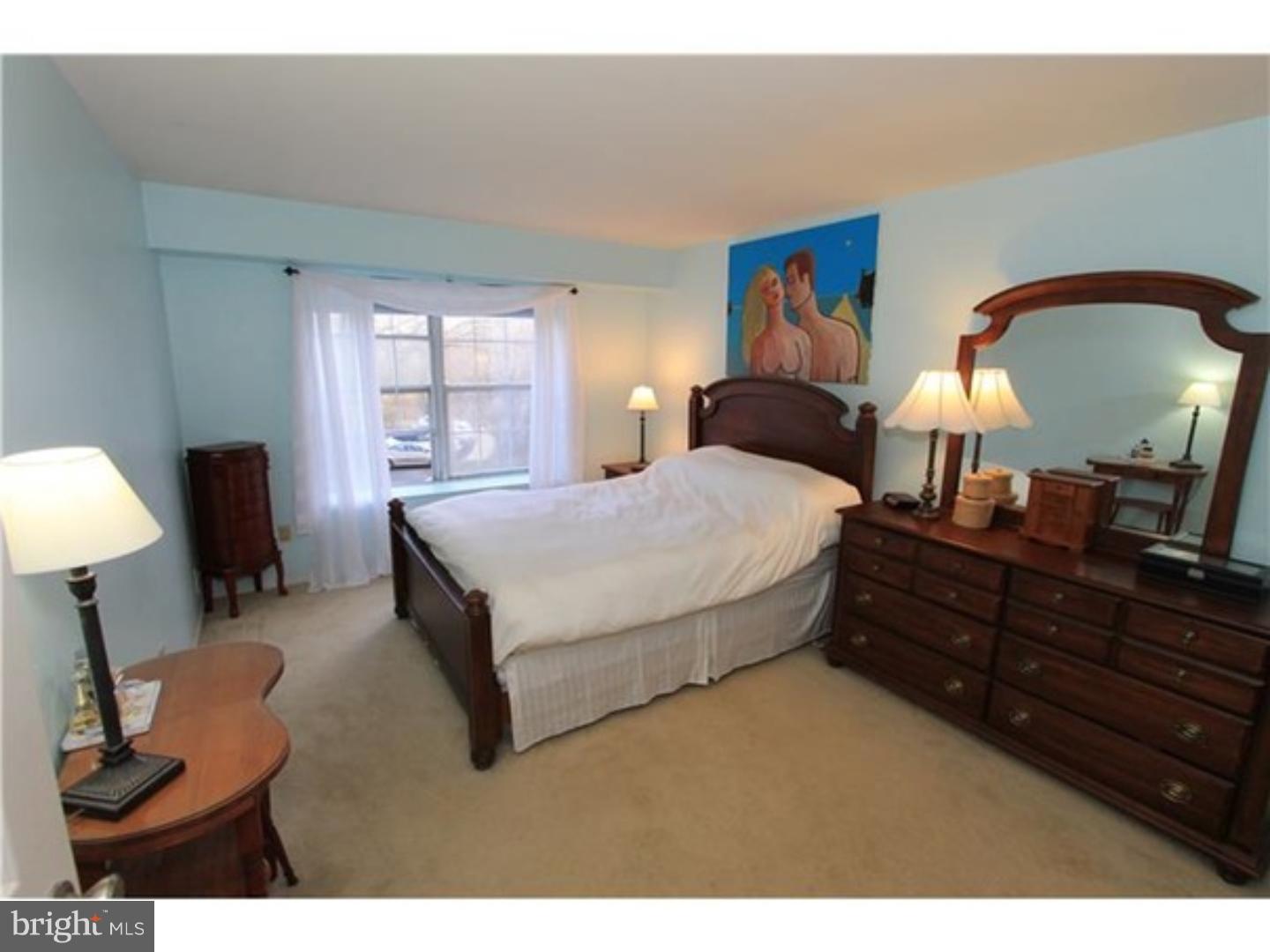 SOCIETY PL - Residential Lease