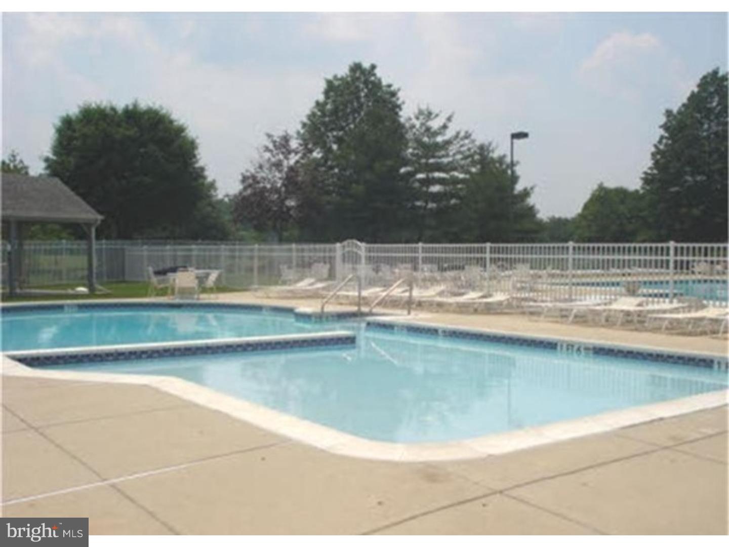 SOCIETY PL - Residential Lease