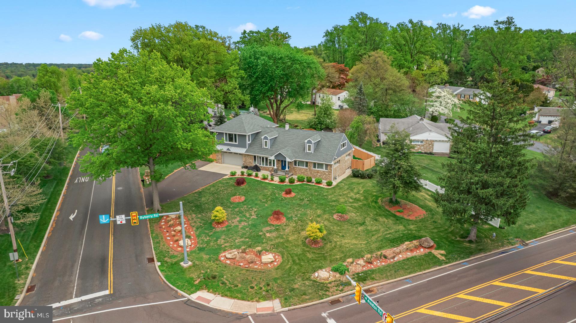 JUSTA FARMS - Residential