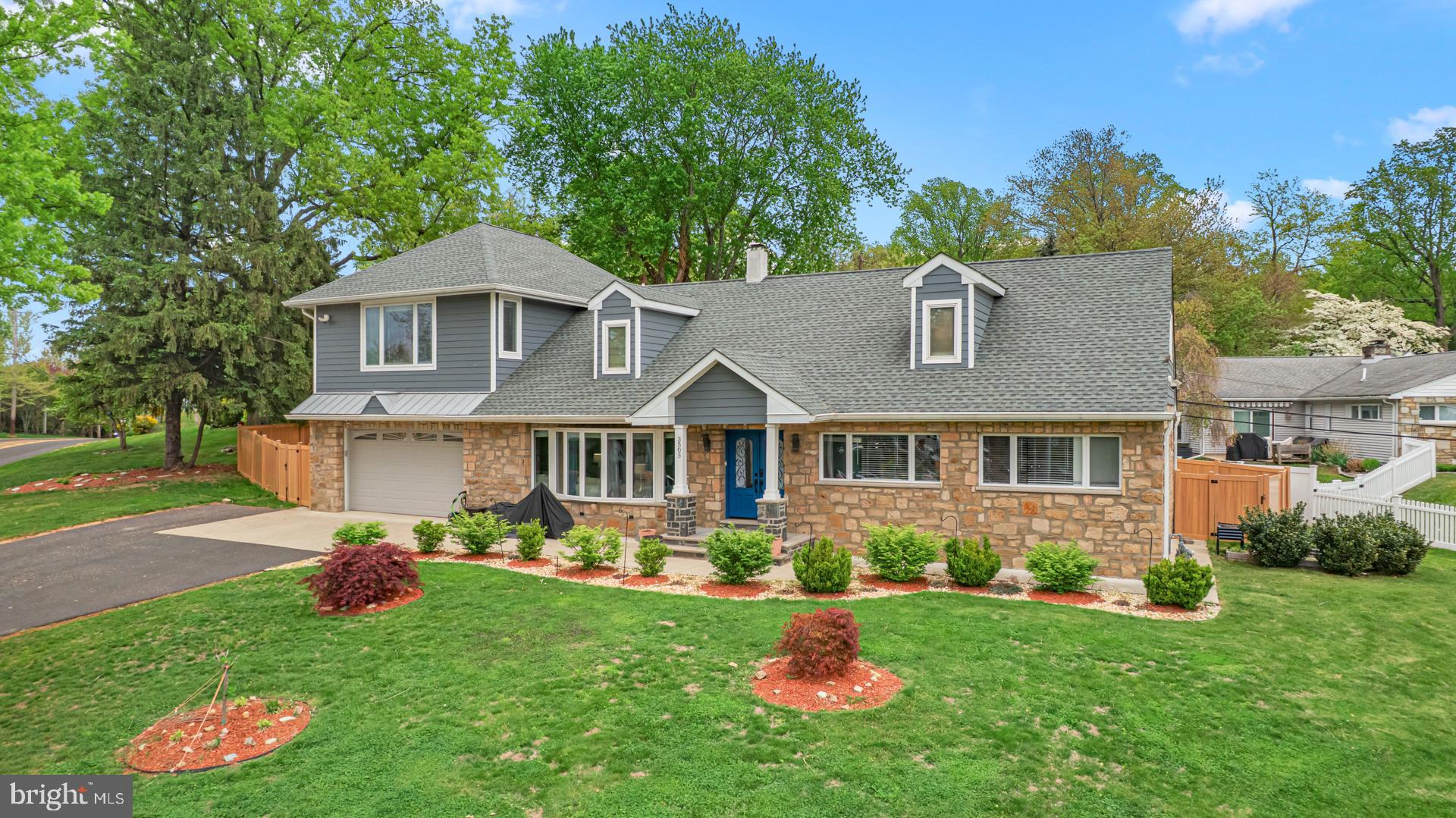 JUSTA FARMS - Residential
