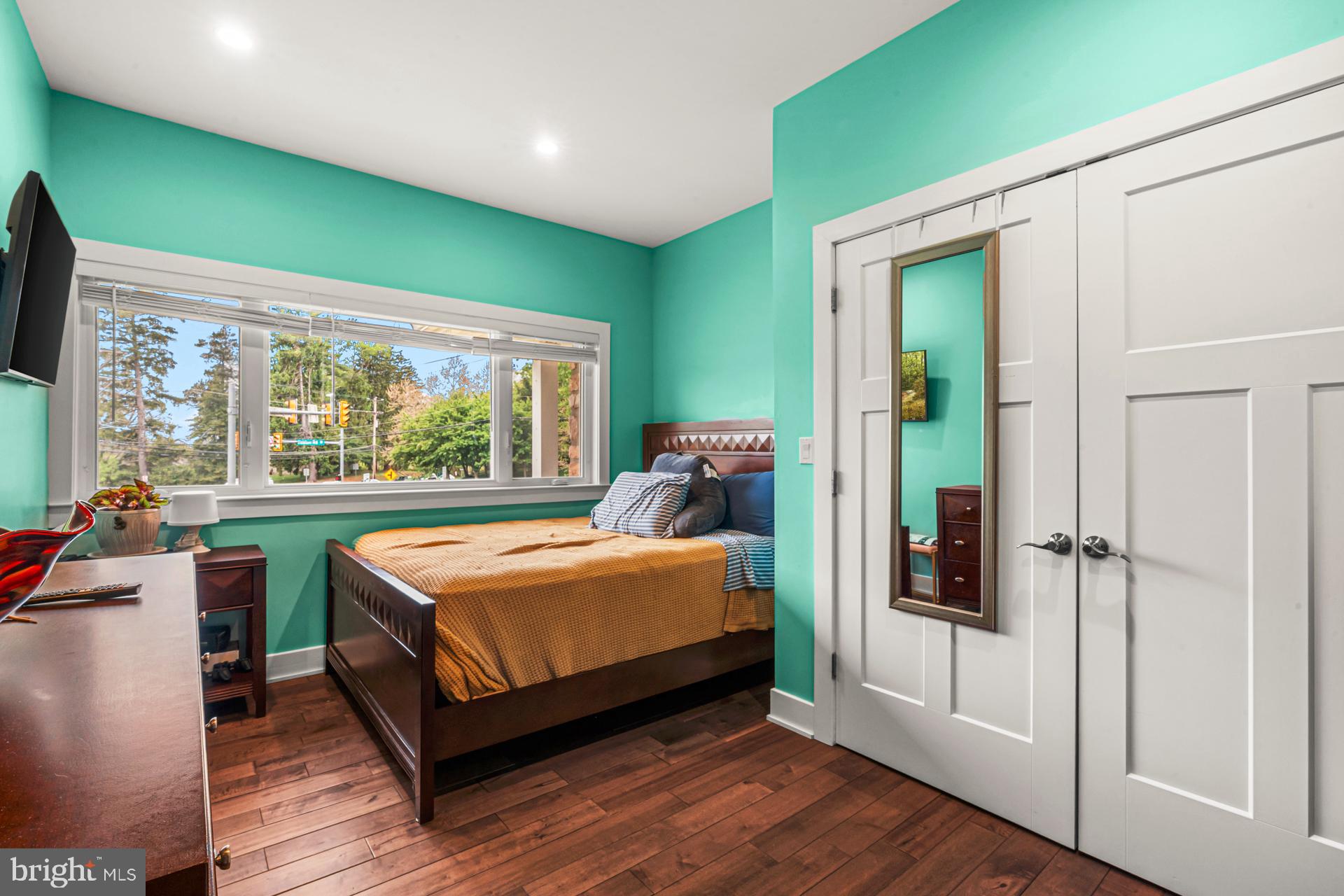 JUSTA FARMS - Residential