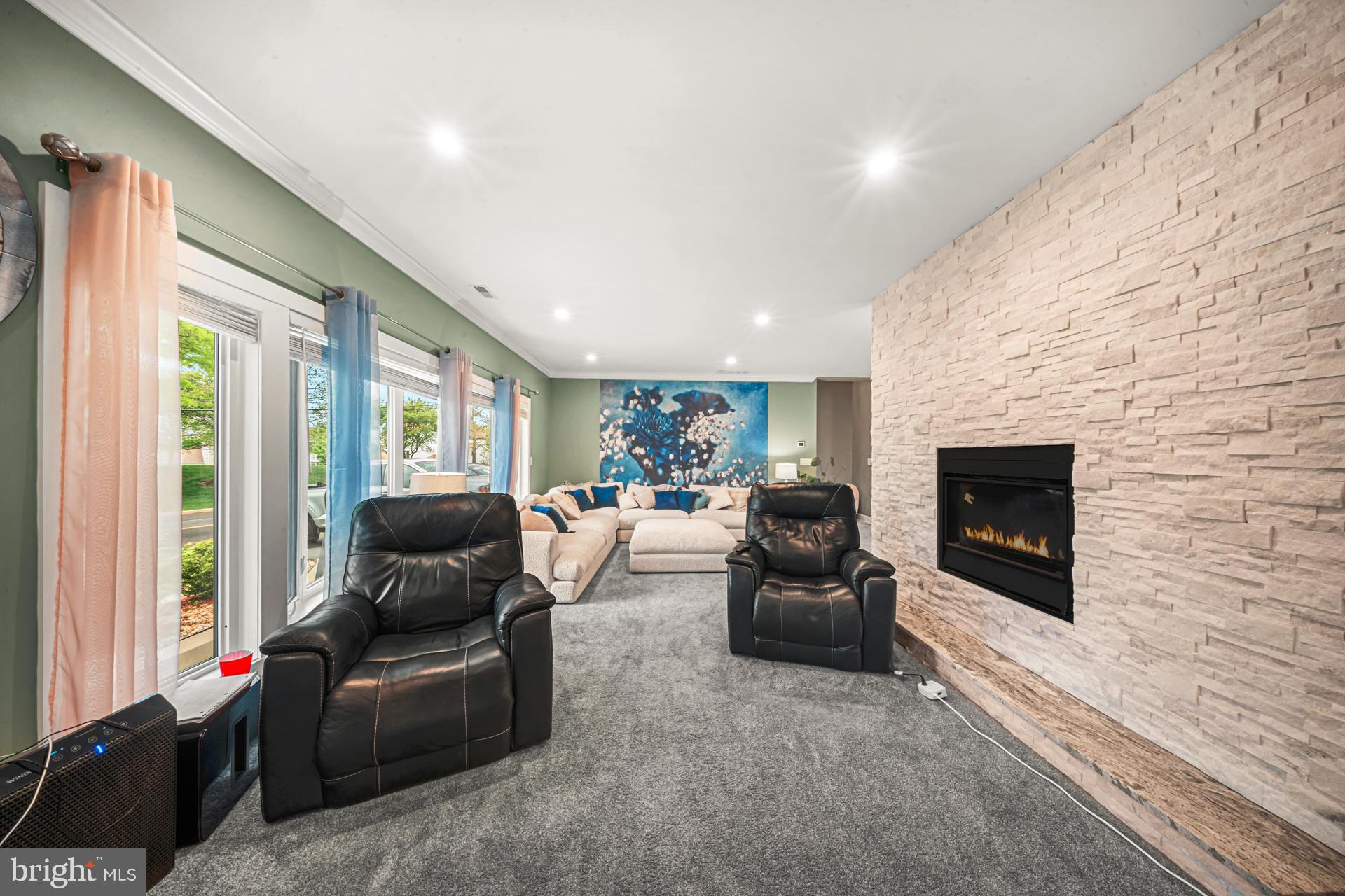 JUSTA FARMS - Residential