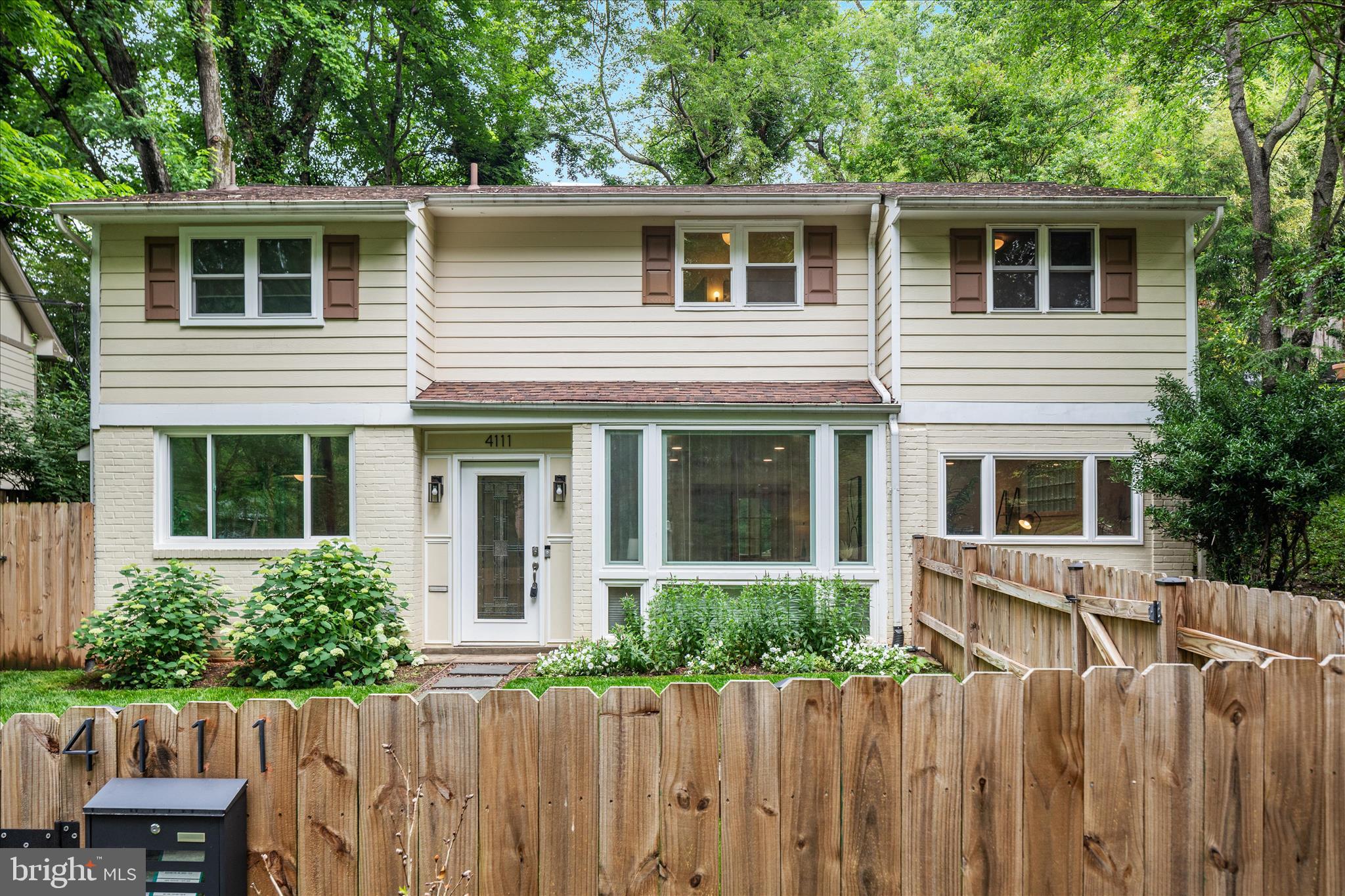 KENSINGTON - Residential