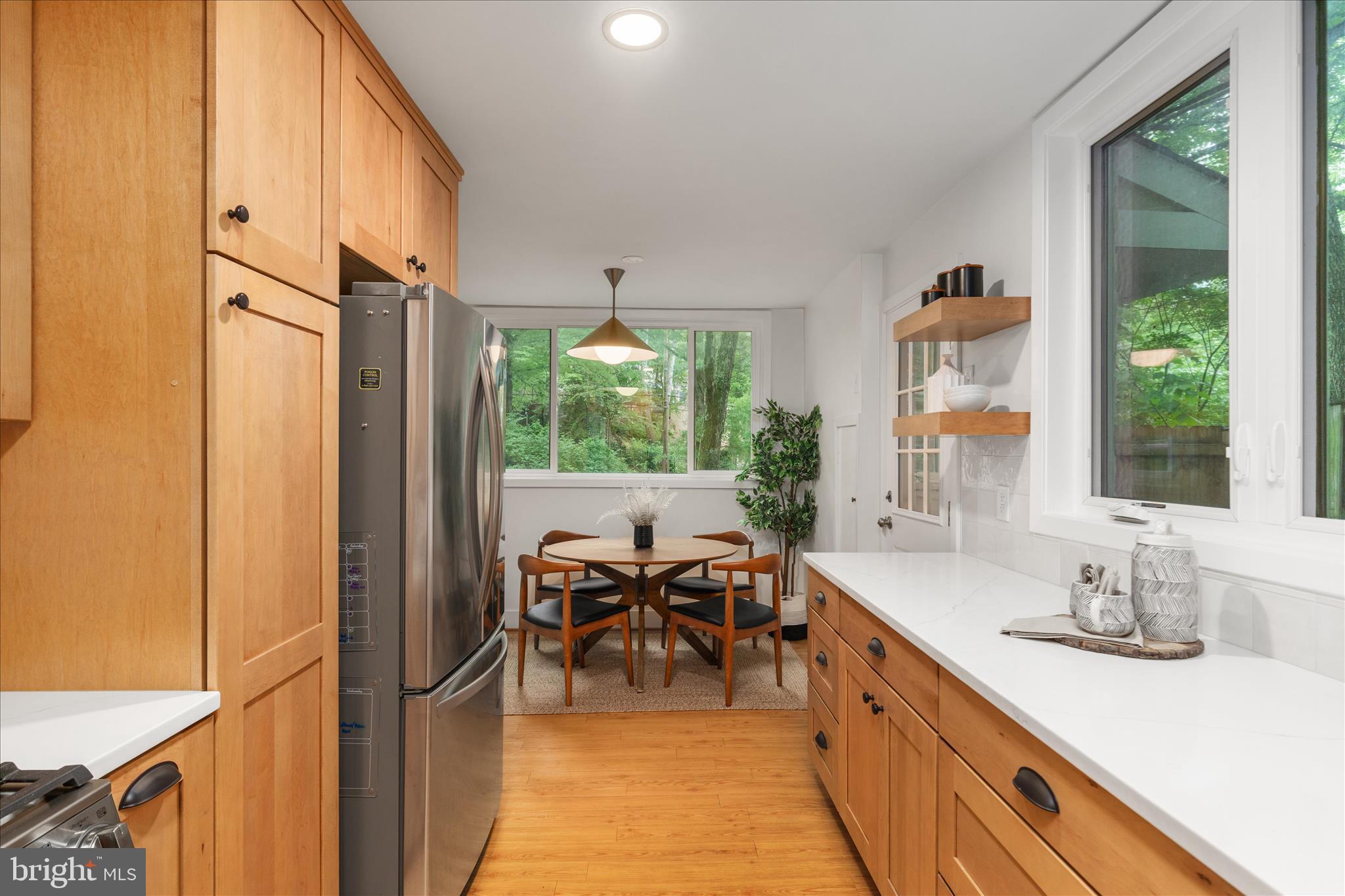 KENSINGTON - Residential