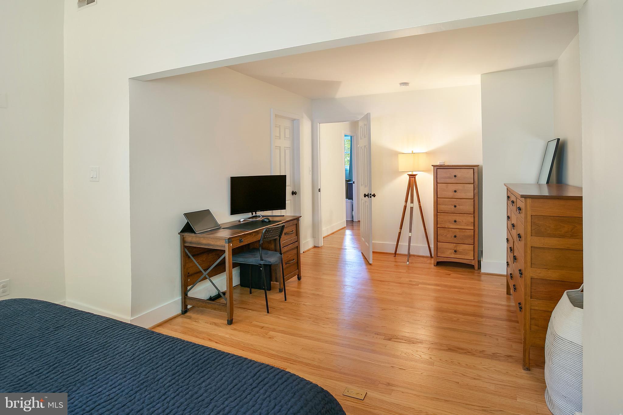 KENSINGTON - Residential