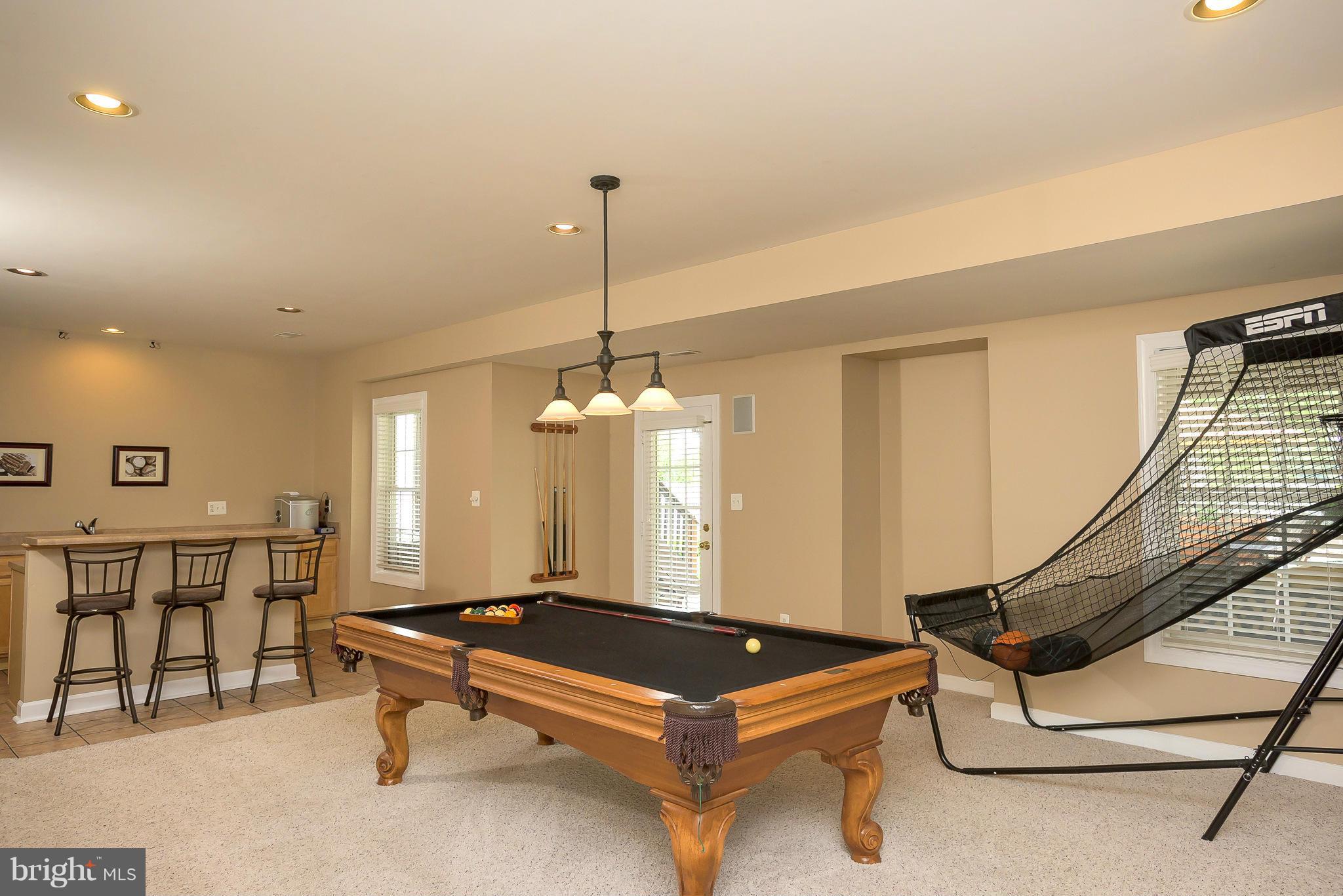 GROVEMONT - Residential