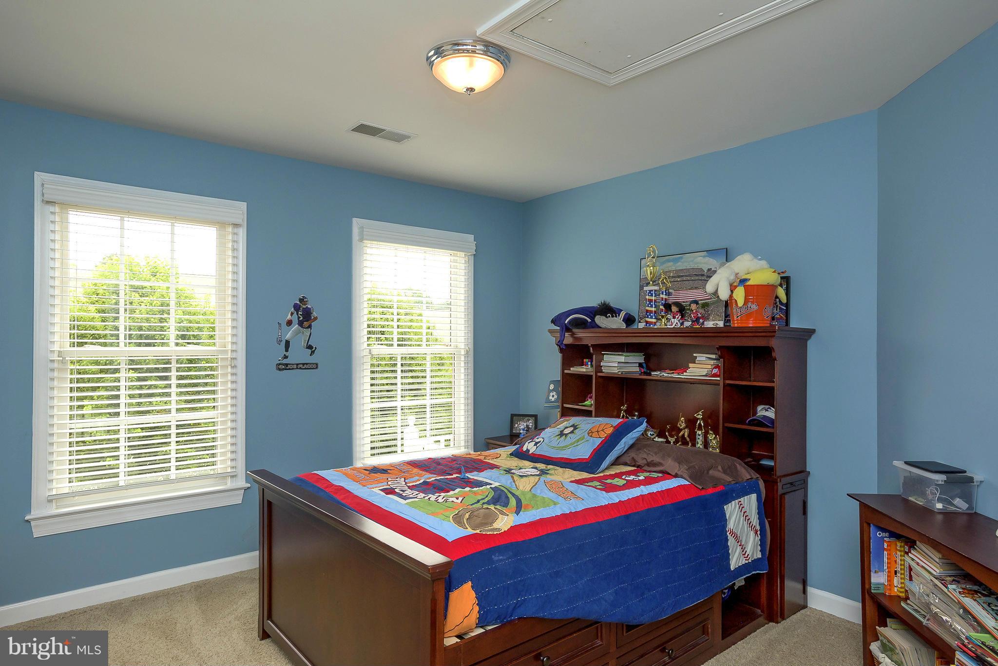 GROVEMONT - Residential