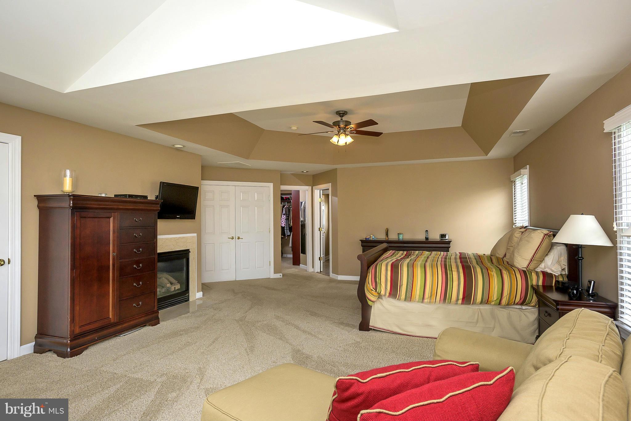 GROVEMONT - Residential