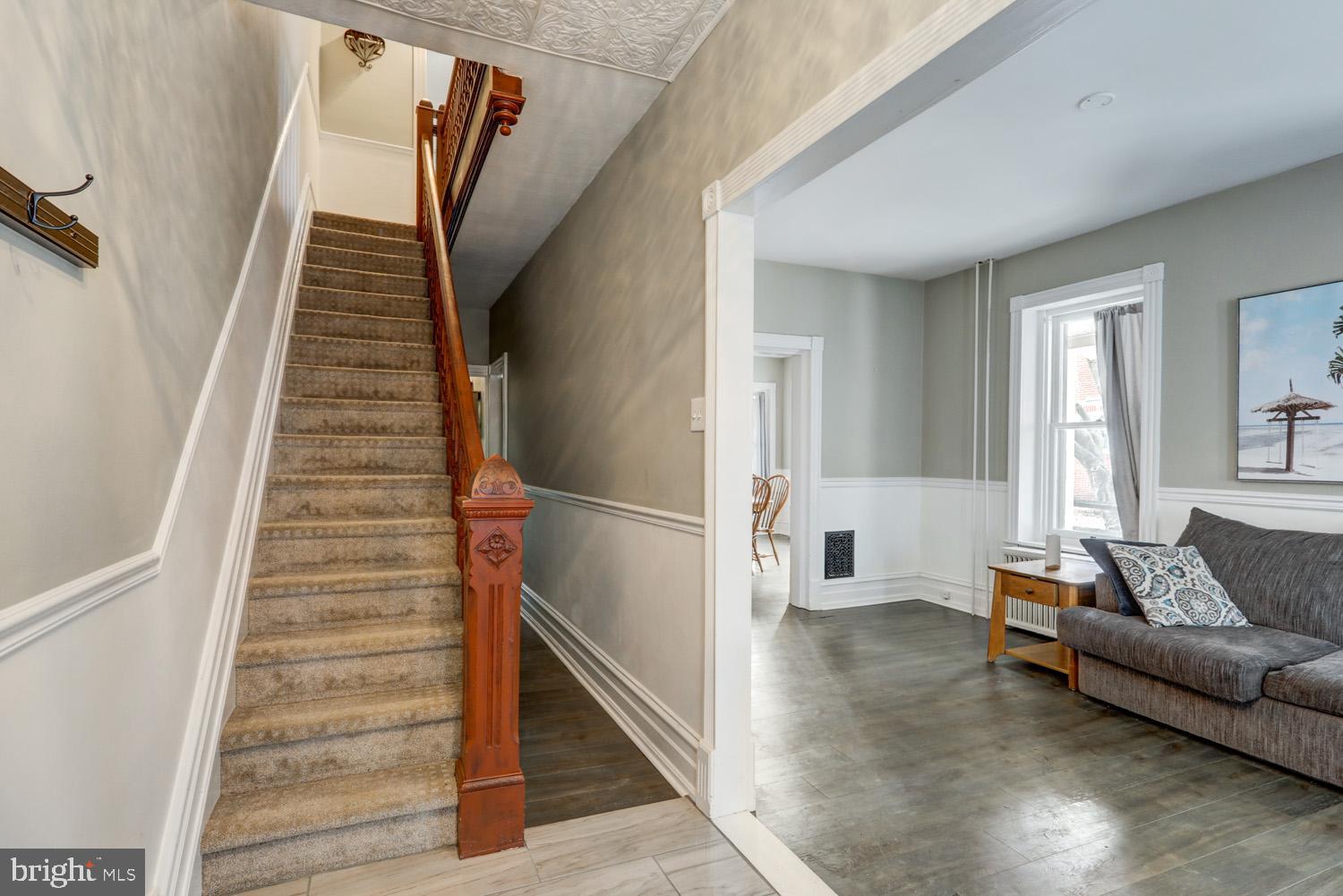 30 W WASHINGTON STREET