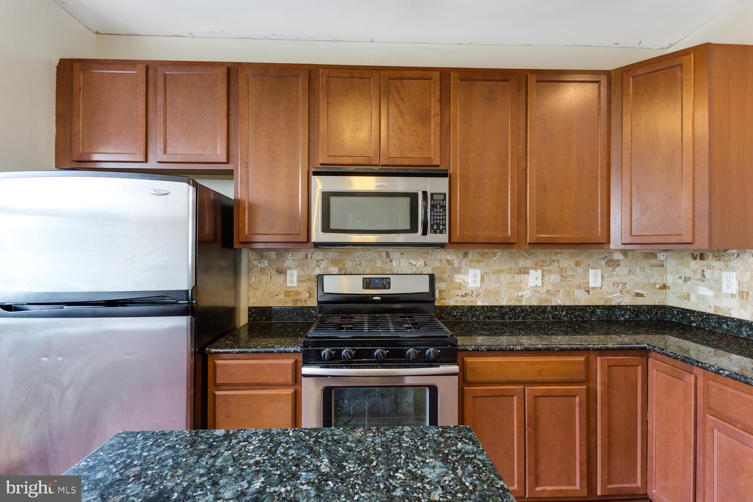 OAK TREE LANDING - Residential