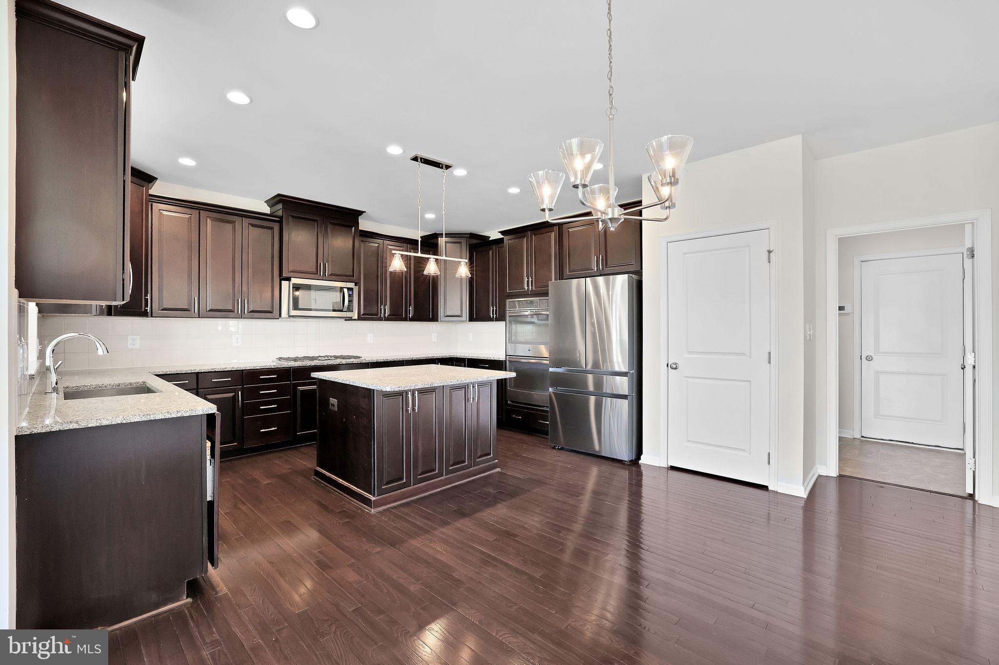 LENAH MILL - Residential