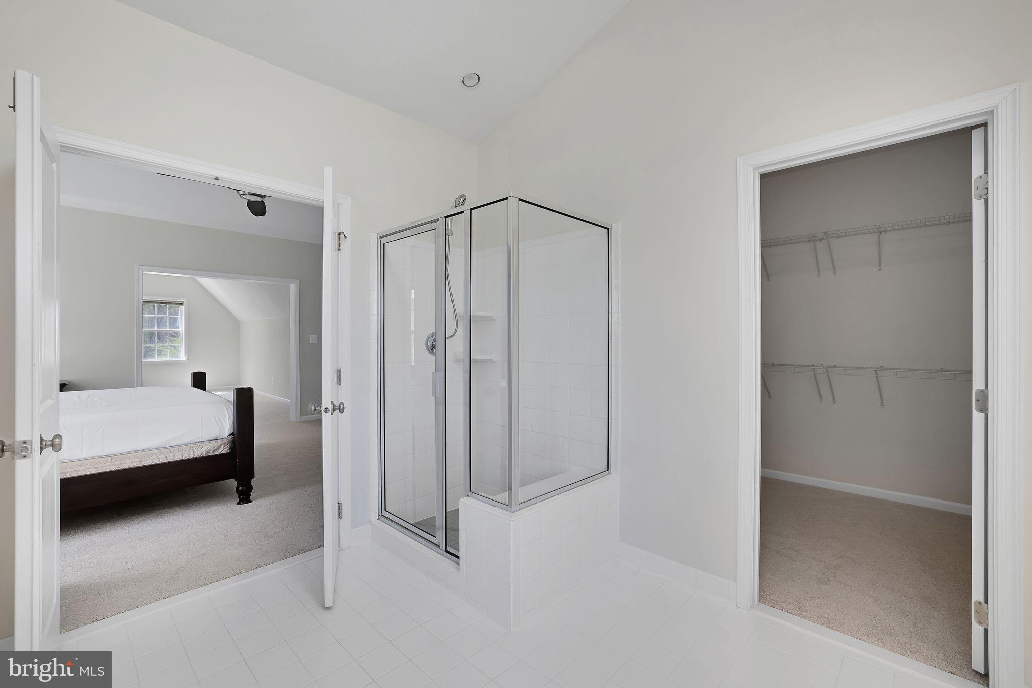 LENAH MILL - Residential