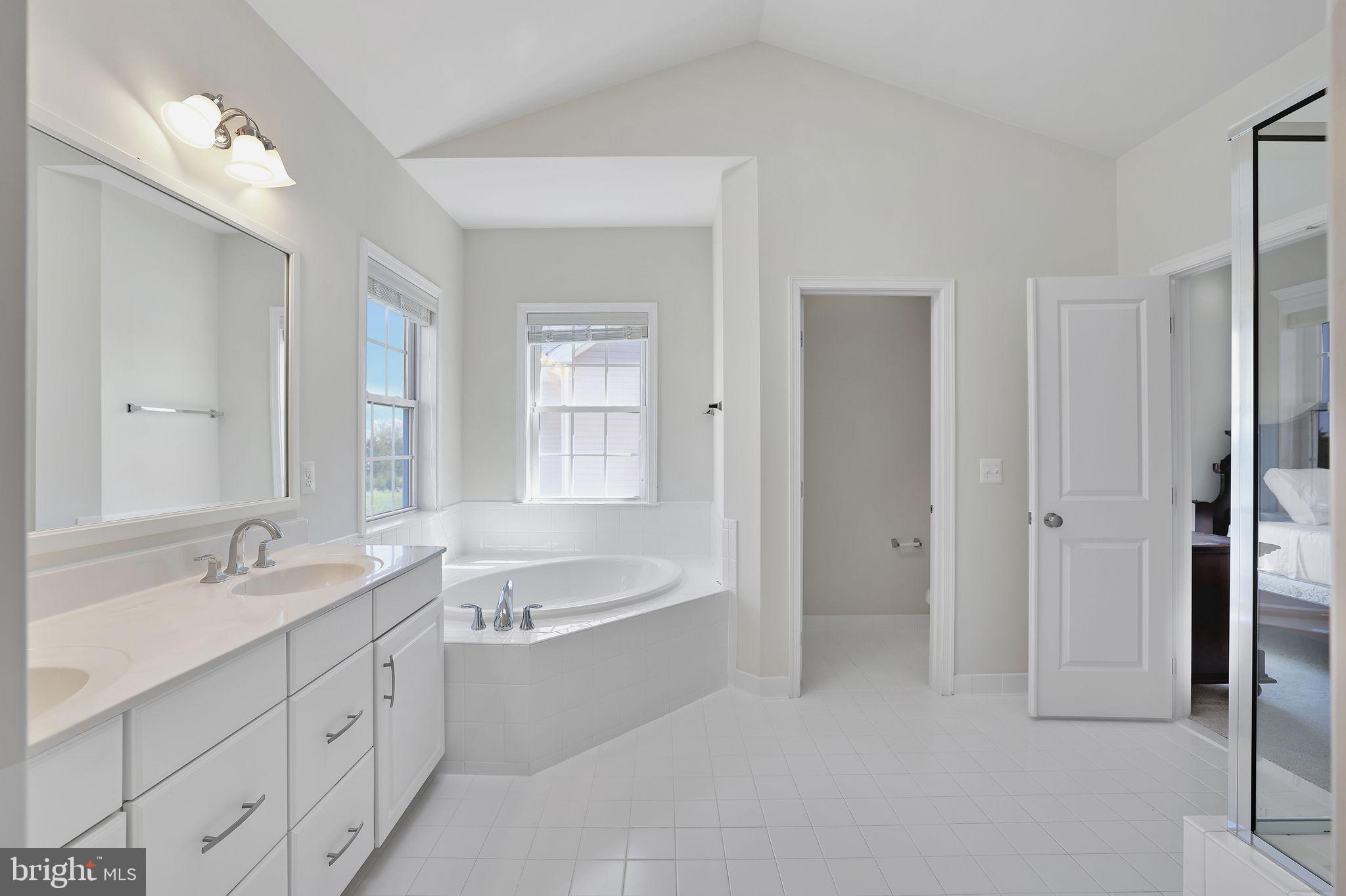 LENAH MILL - Residential