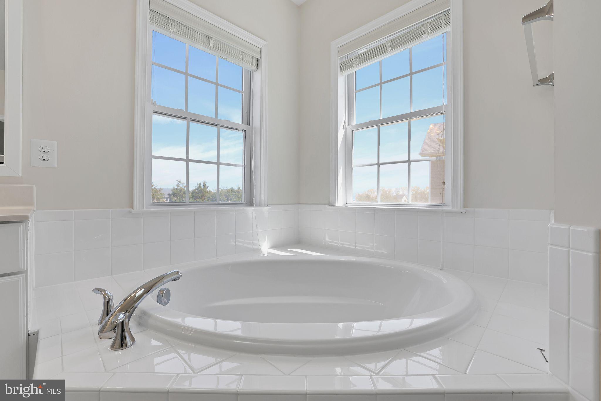 LENAH MILL - Residential