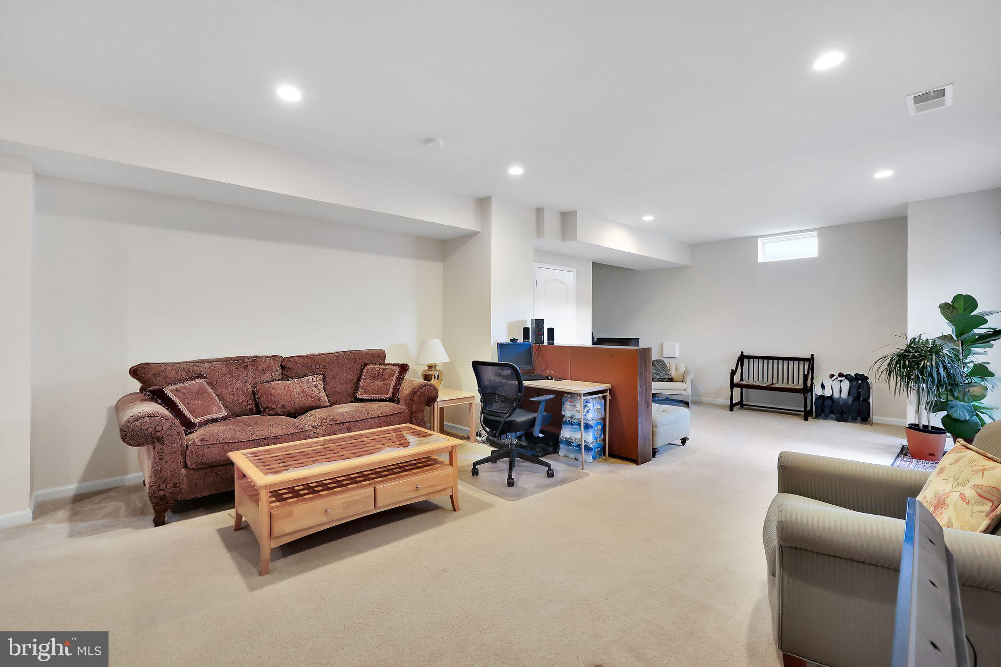 LENAH MILL - Residential