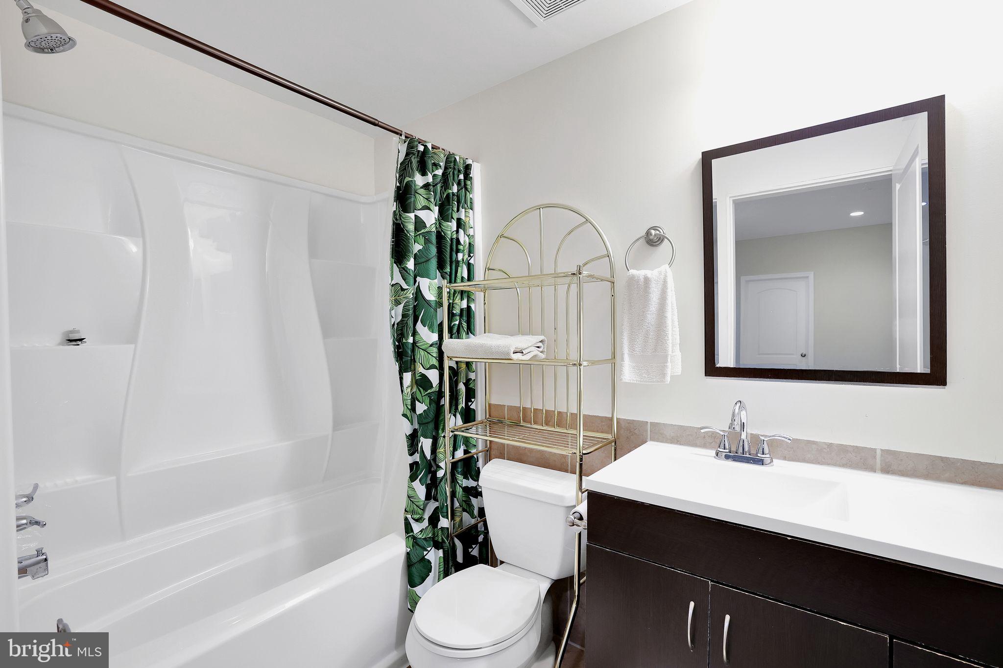 LENAH MILL - Residential