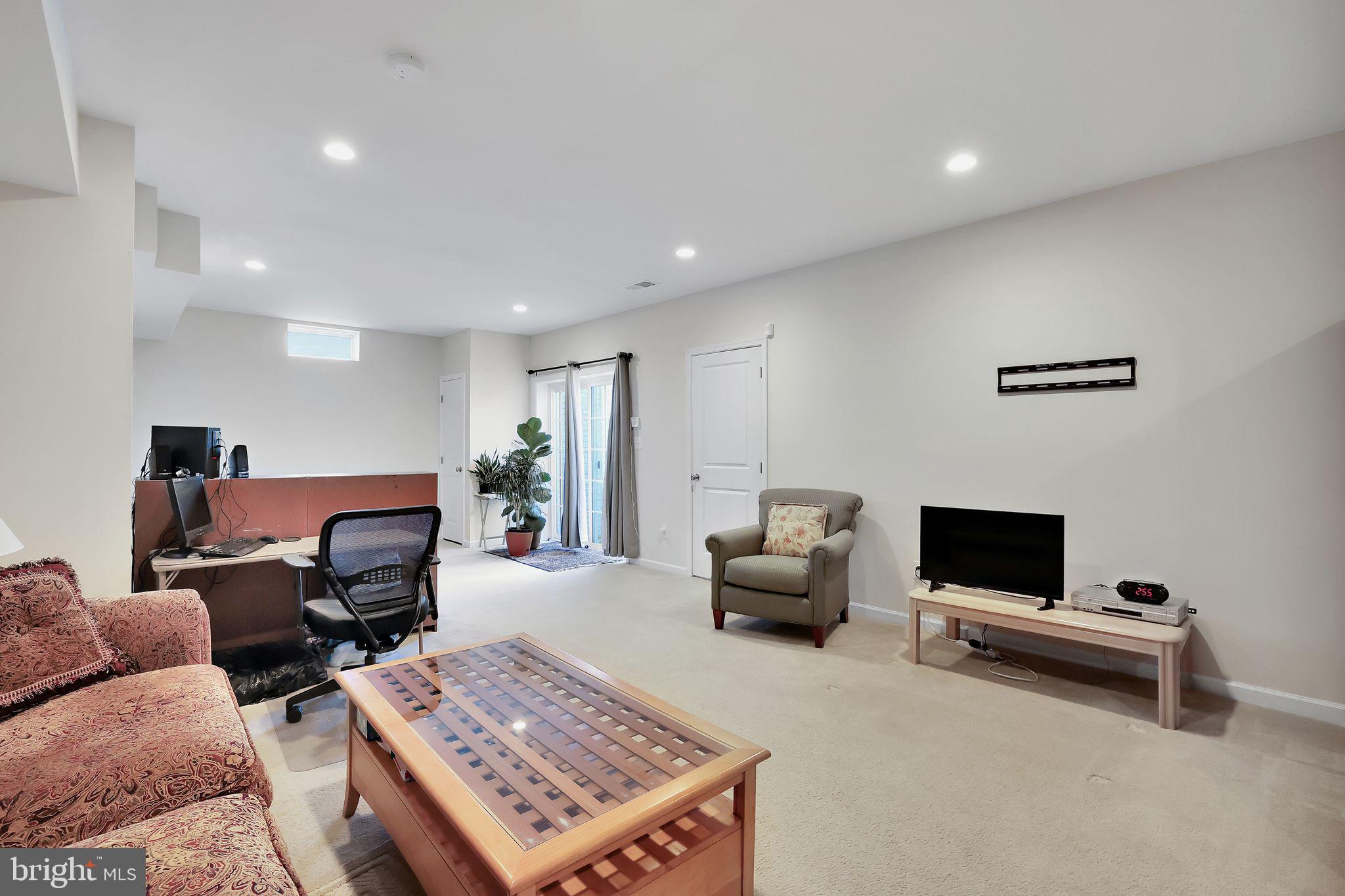 LENAH MILL - Residential