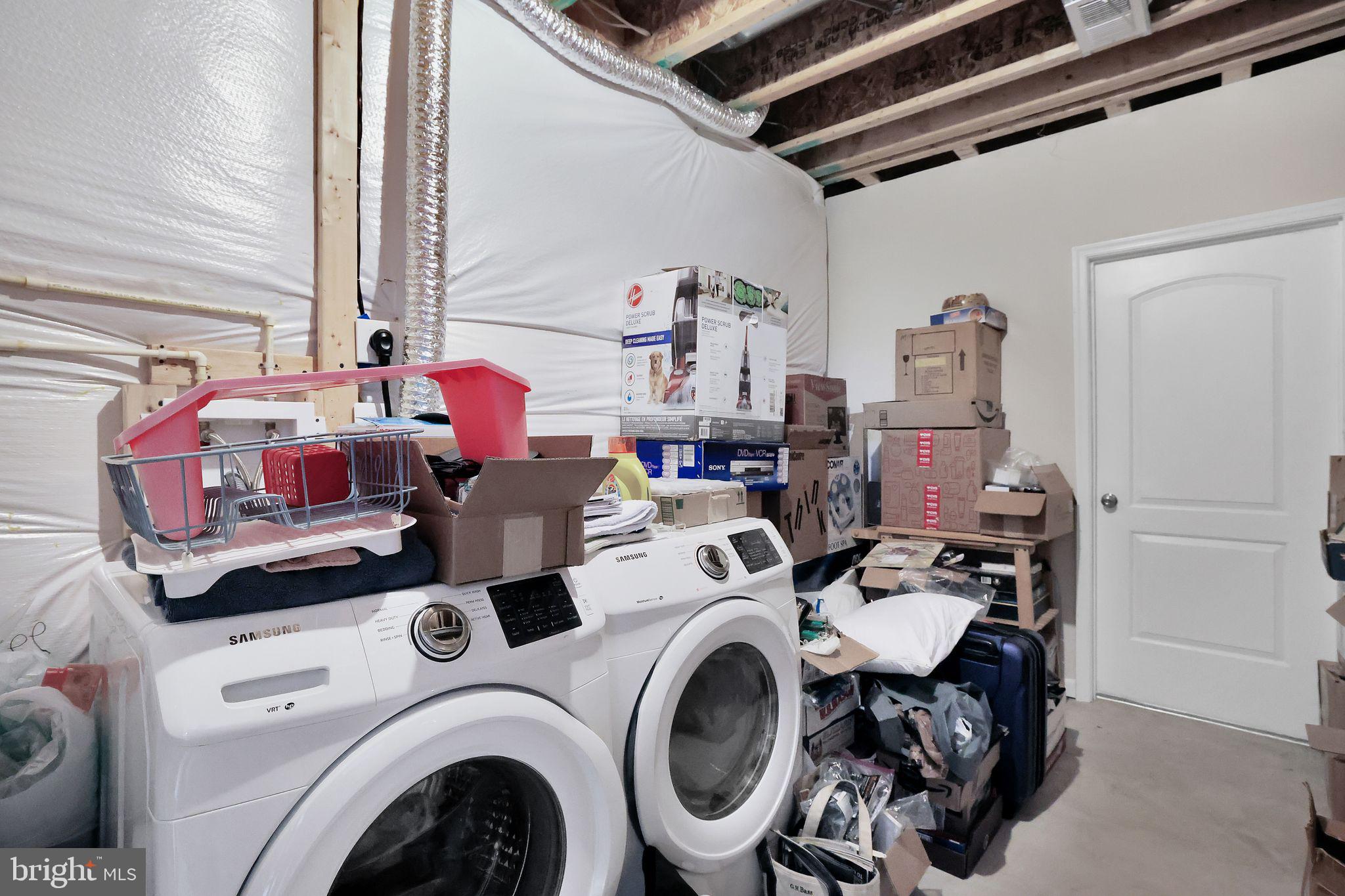 LENAH MILL - Residential