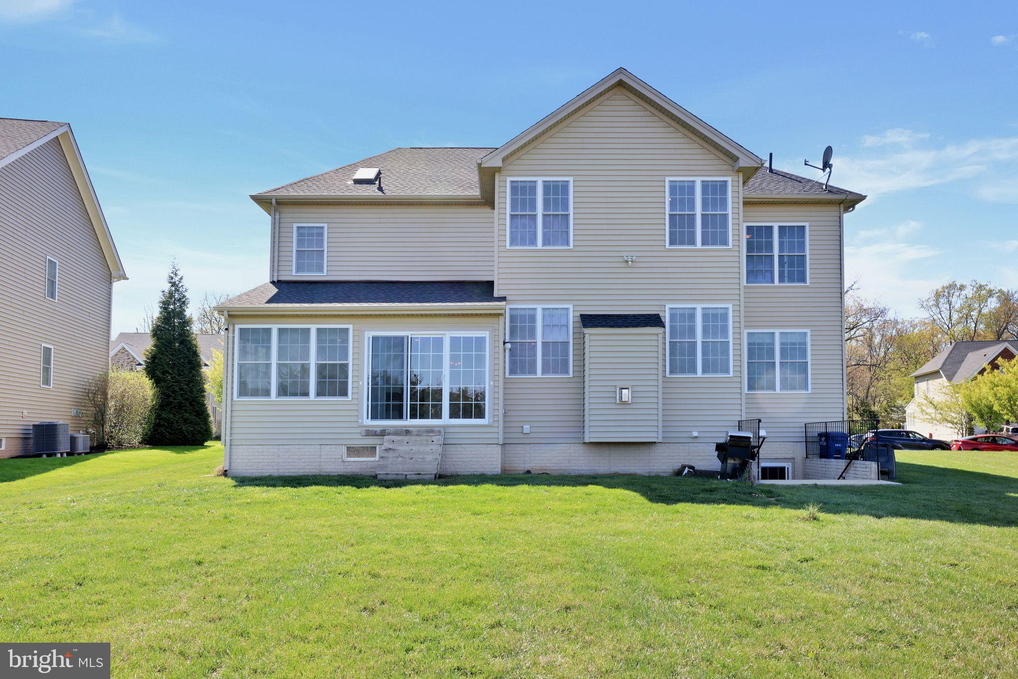 LENAH MILL - Residential