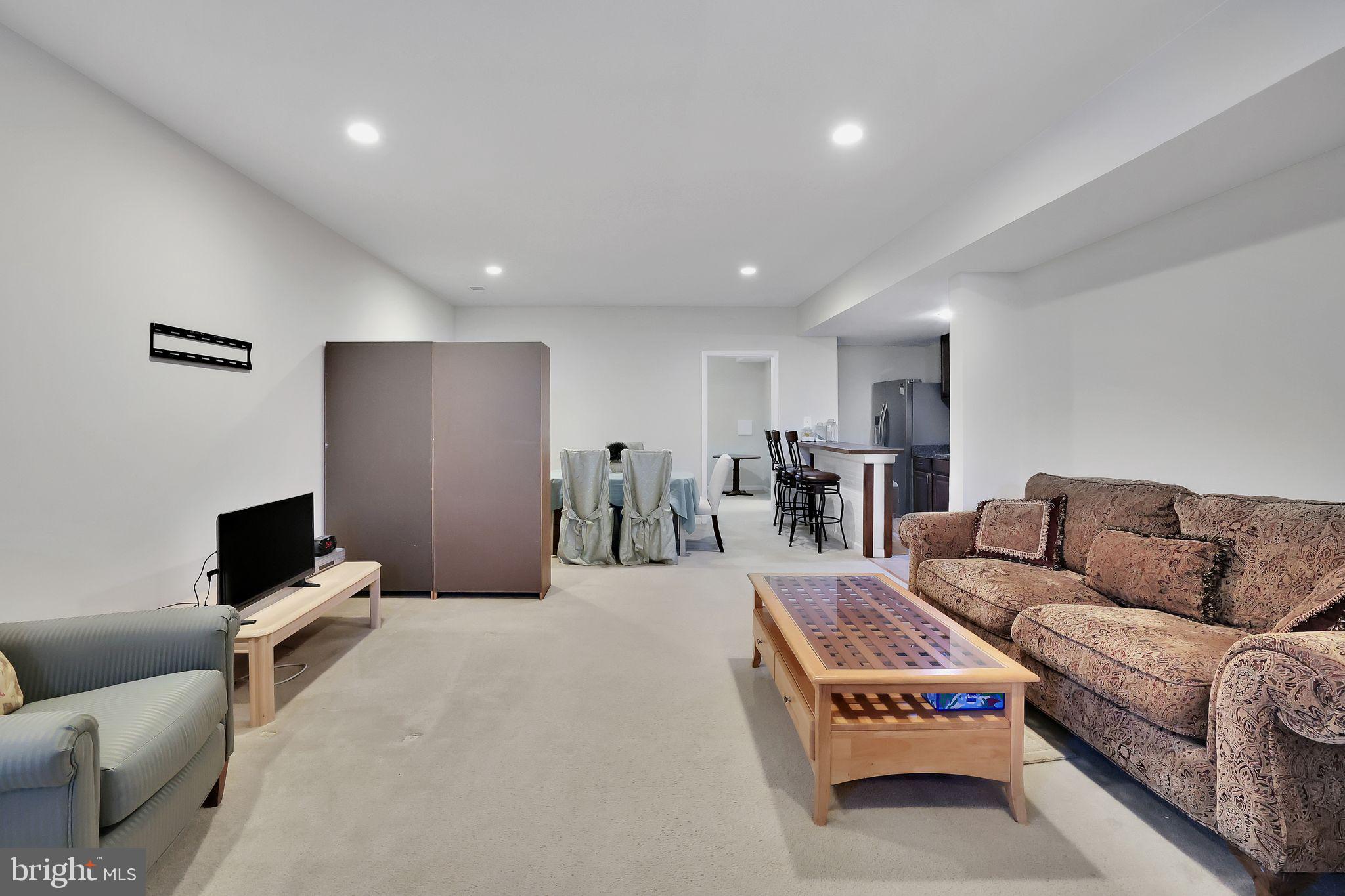 LENAH MILL - Residential