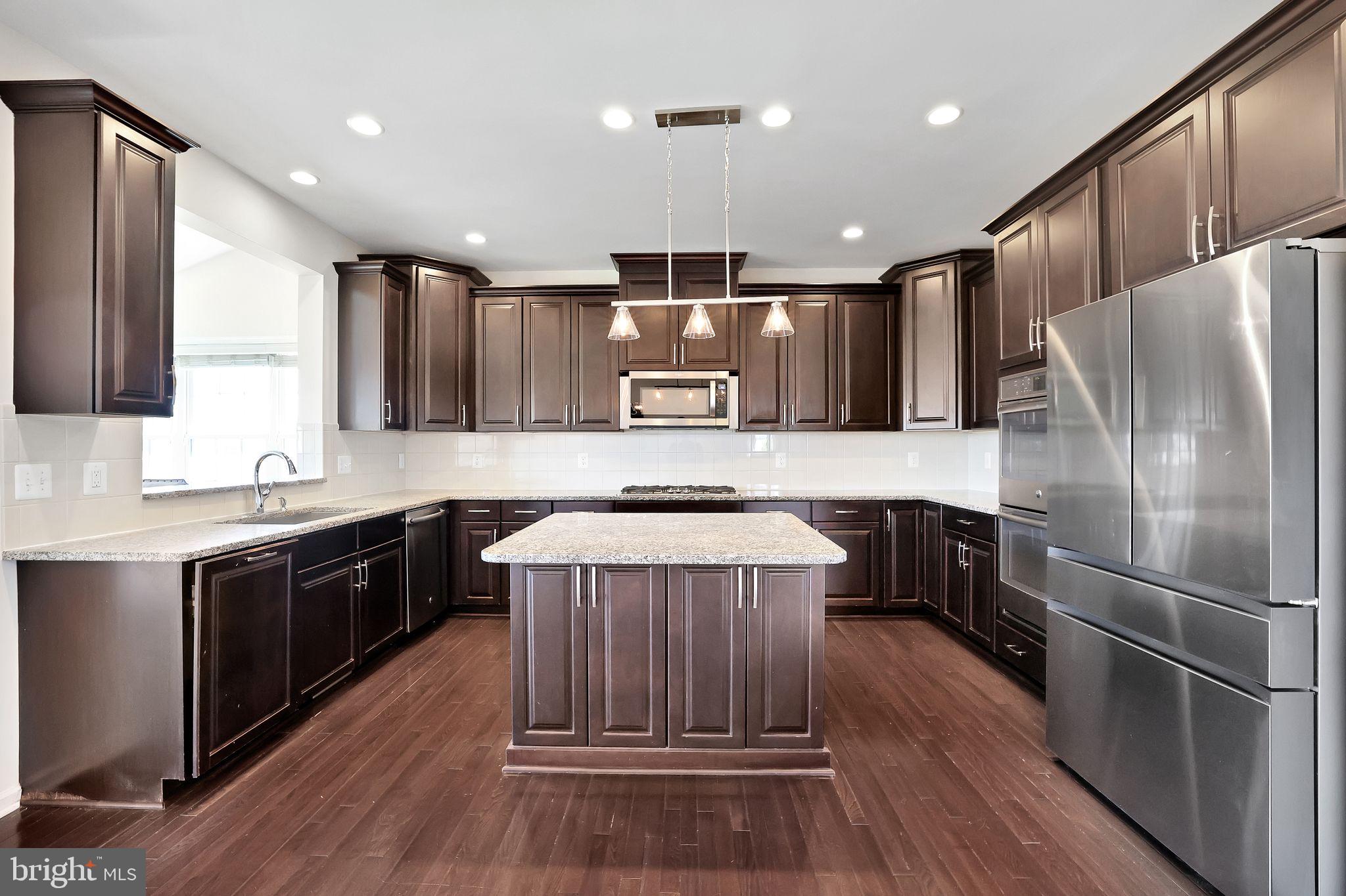 LENAH MILL - Residential