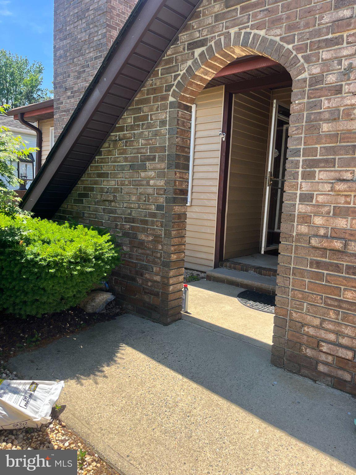 40 SYCAMORE ROAD
