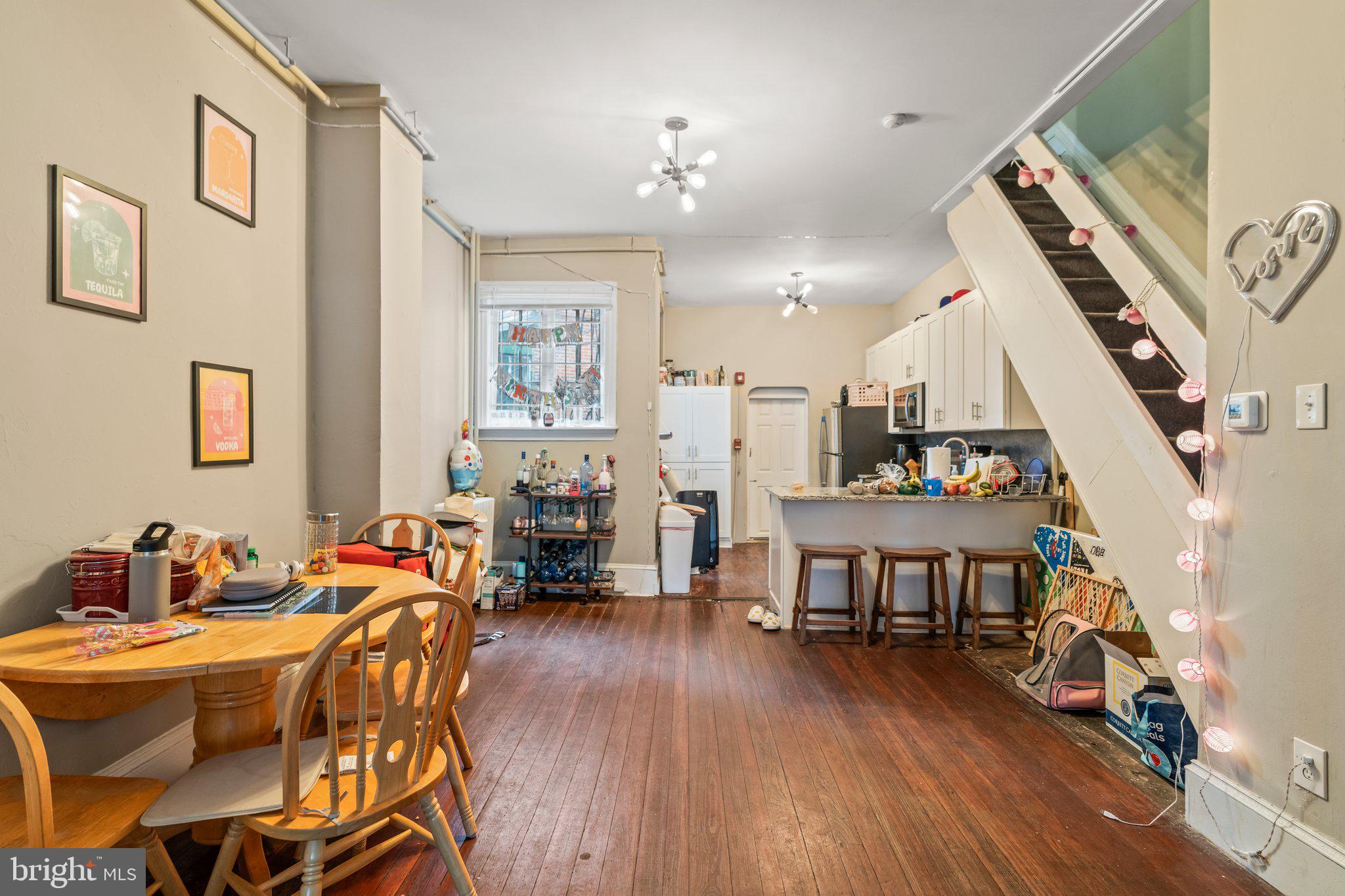 4139 WOODLAND AVENUE