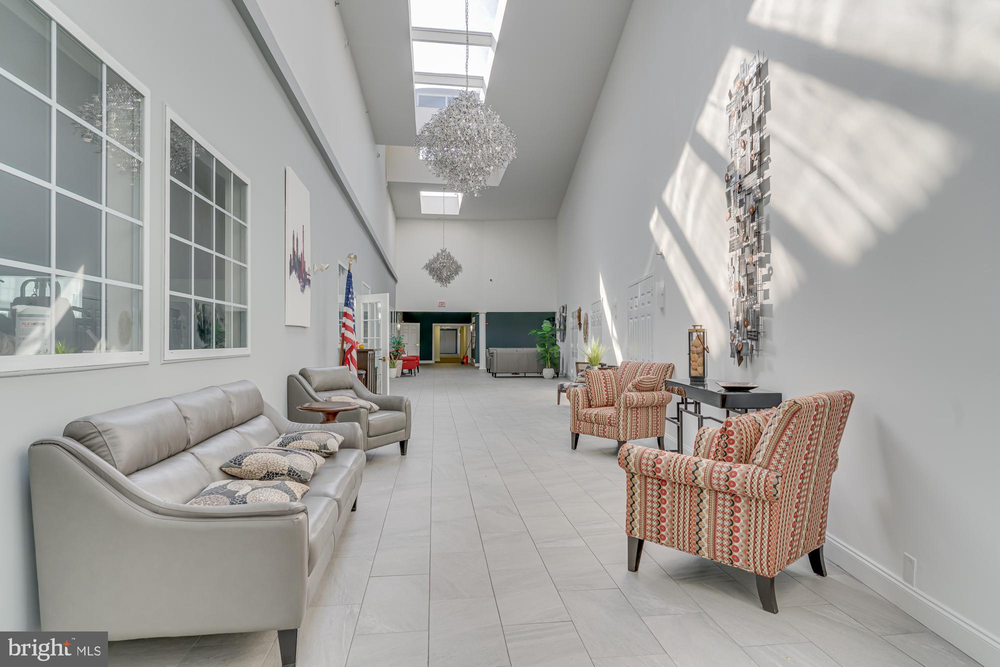 CENTENNIAL STATION - Residential