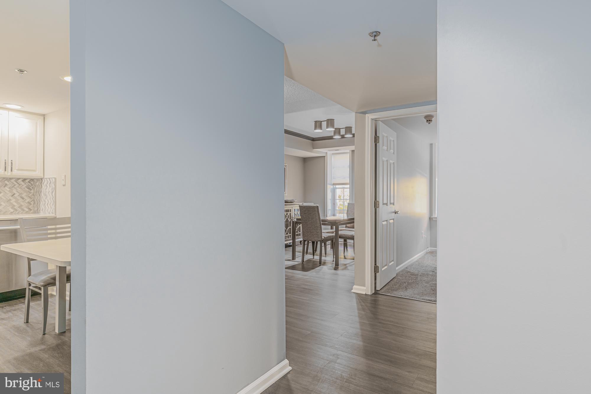 CENTENNIAL STATION - Residential