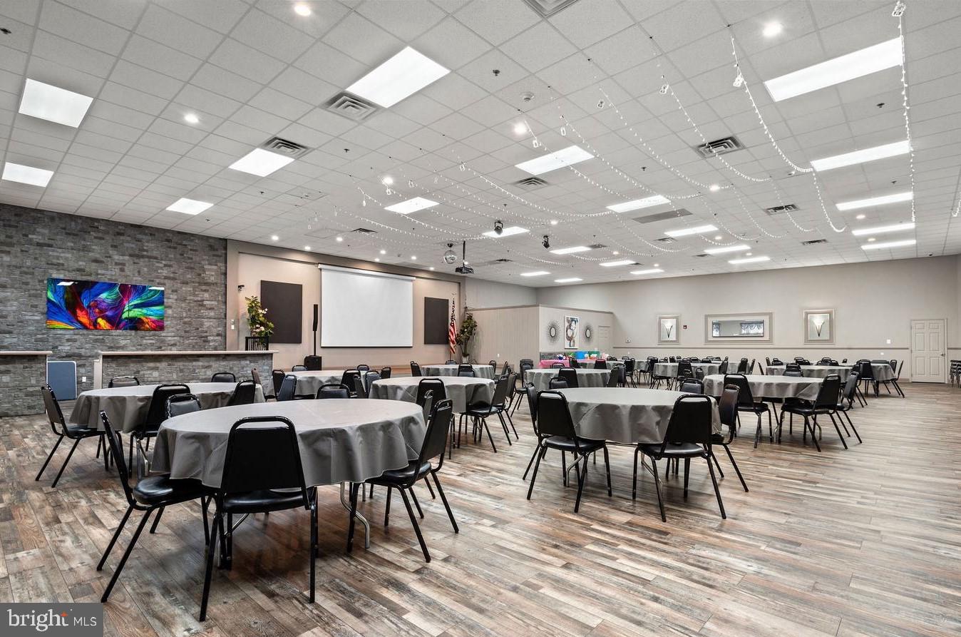 CENTENNIAL STATION - Residential