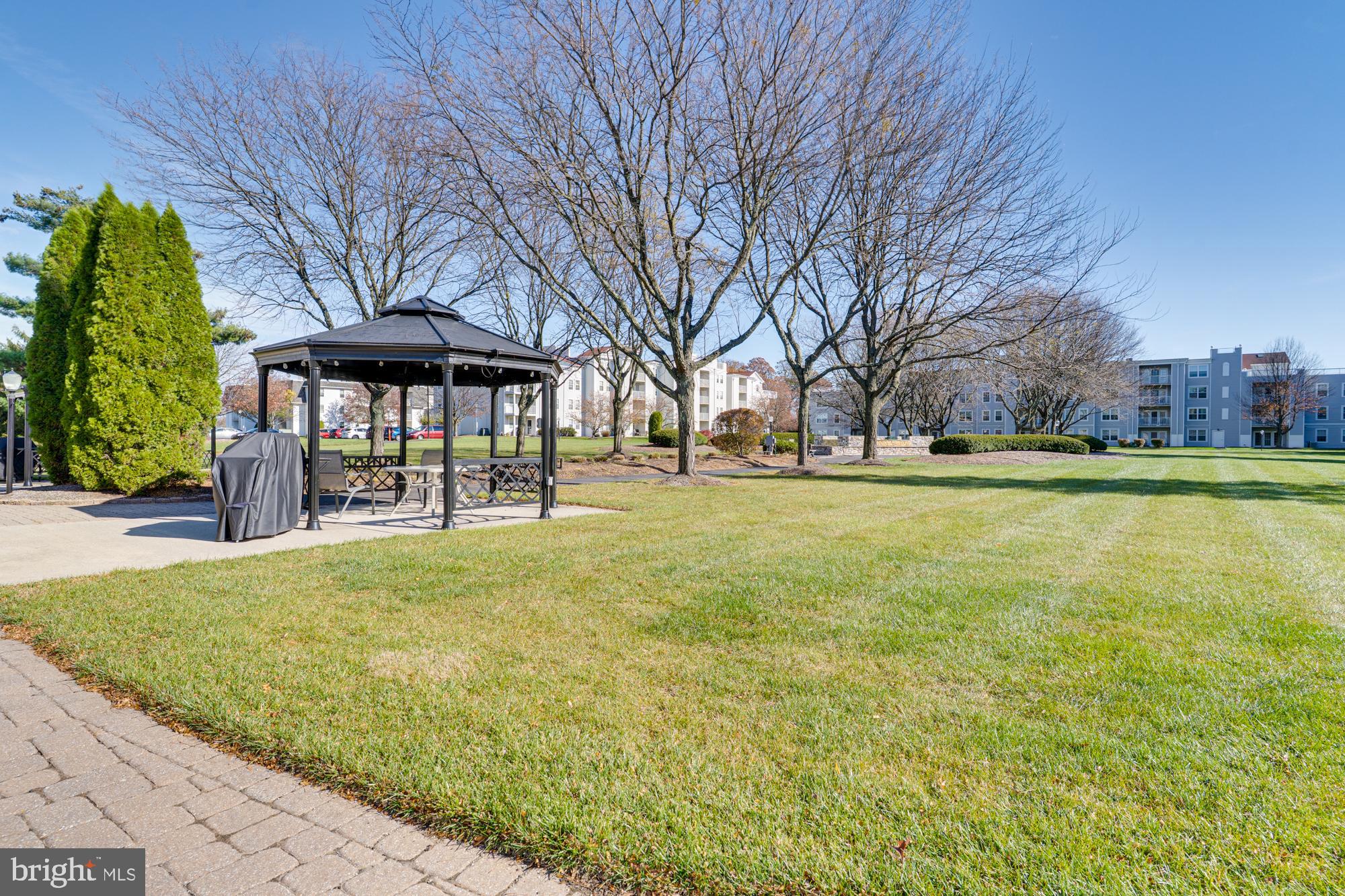 CENTENNIAL STATION - Residential