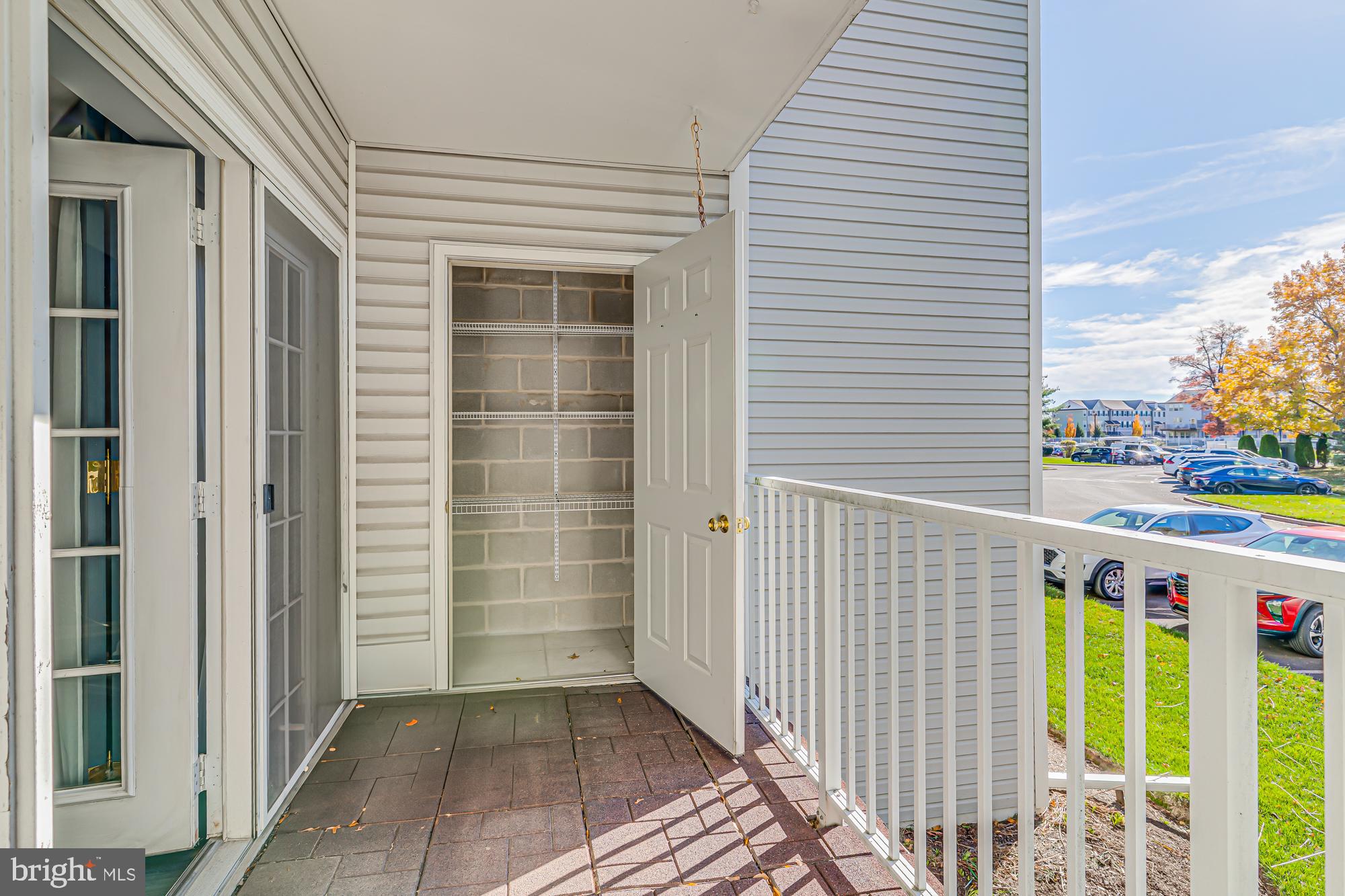 CENTENNIAL STATION - Residential