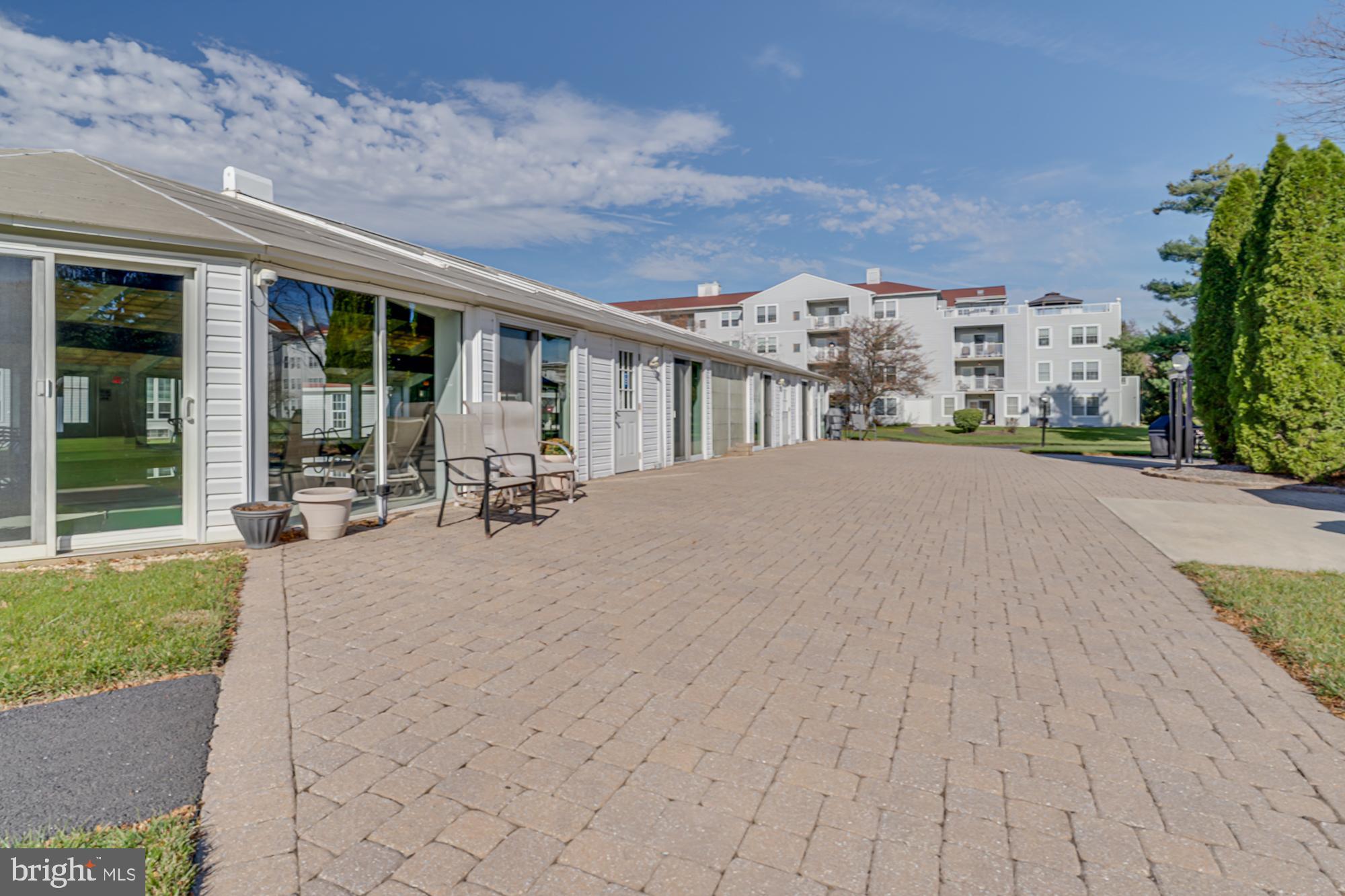 CENTENNIAL STATION - Residential