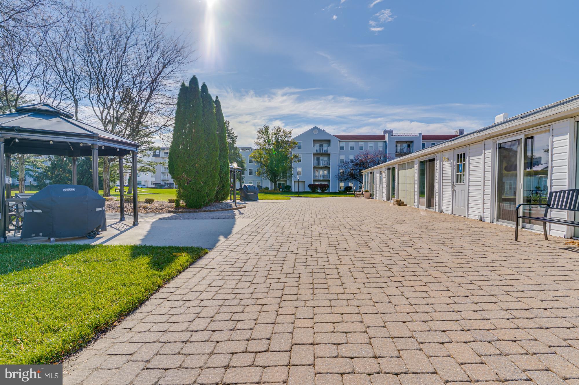 CENTENNIAL STATION - Residential