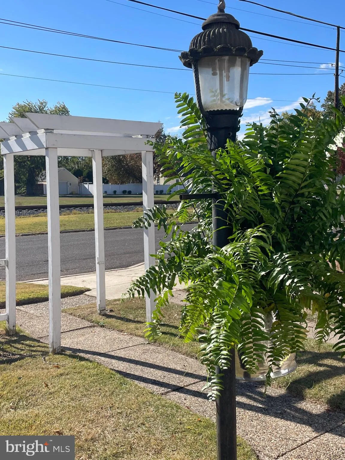 Maple Shade, New Jersey 08052, United States, 4 Bedrooms Bedrooms, ,1 BathroomBathrooms,Residential,Active,237357